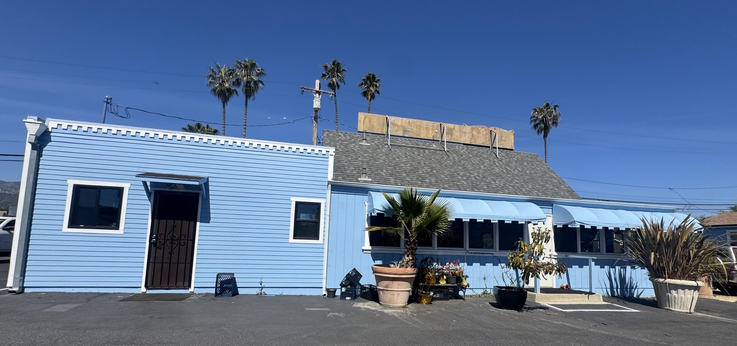 4631 Carpinteria Avenue