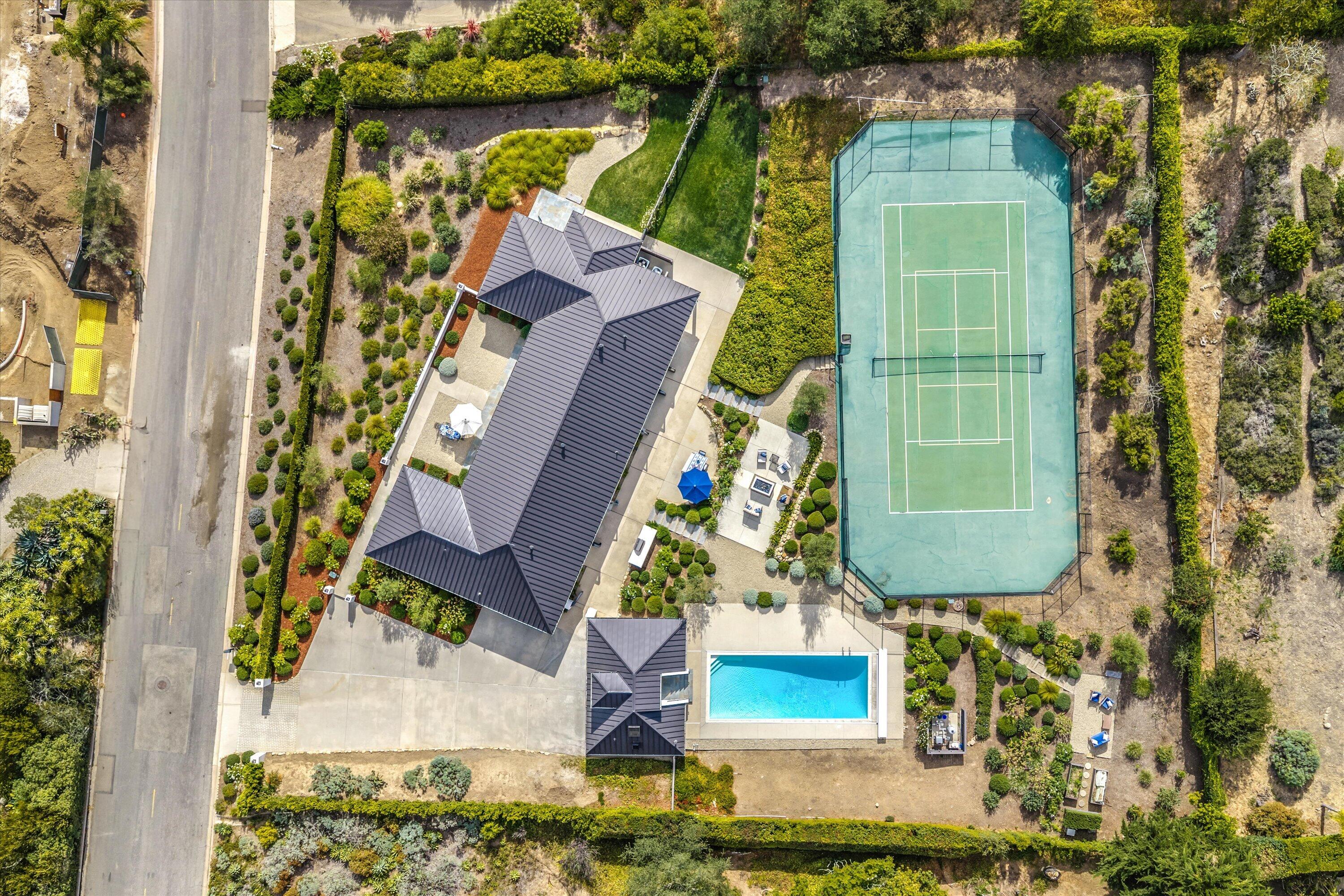 3620 Campanil Drive