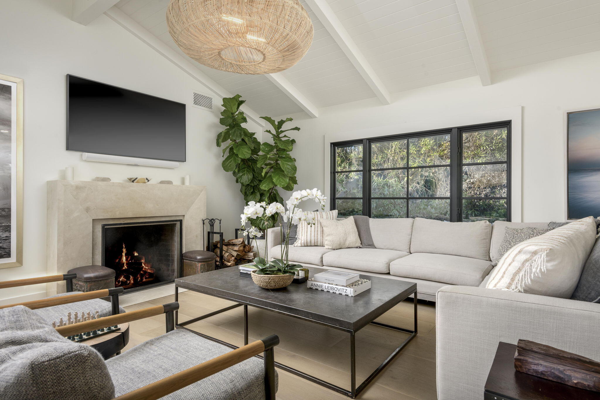 Santa Barbara, California 93108, United States, 4 Bedrooms Bedrooms, ,3 BathroomsBathrooms,Residential,Active,91588