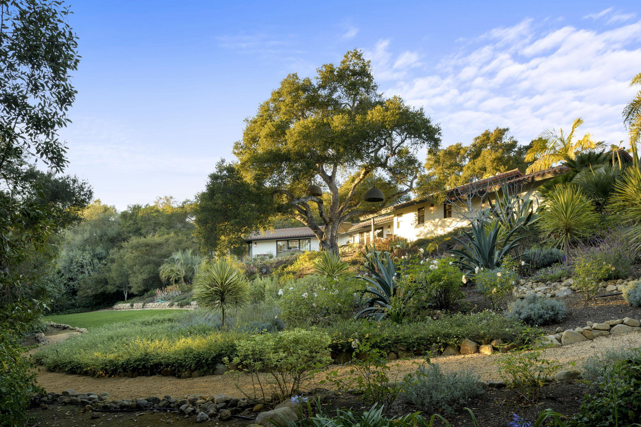 Santa Barbara, California 93108, United States, 4 Bedrooms Bedrooms, ,3 BathroomsBathrooms,Residential,Active,91588 Santa Barbara, California 93108, United States, 4 Bedrooms Bedrooms, ,3 BathroomsBathrooms,Residential,Active,91588