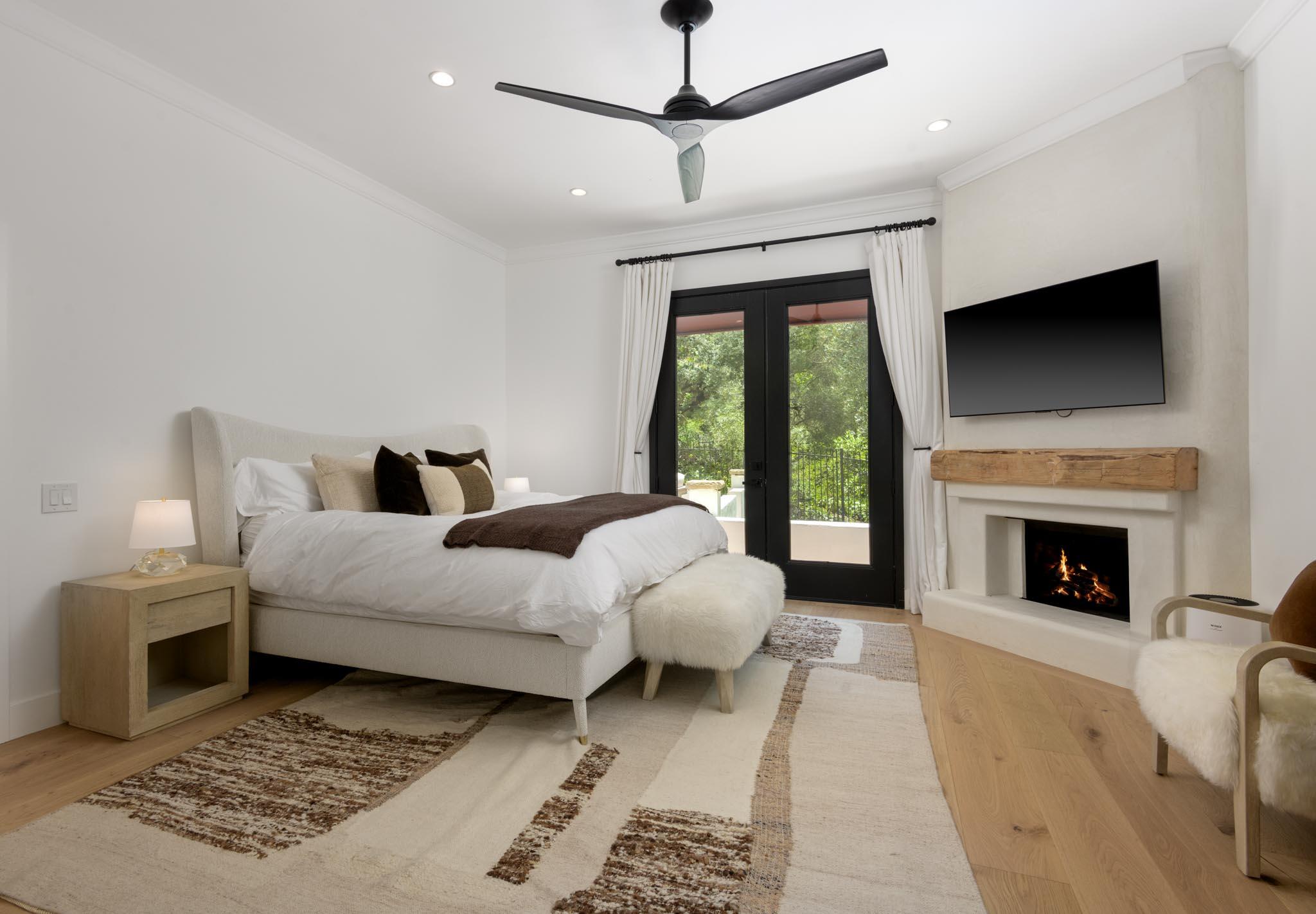 Santa Barbara, California 93105, United States, 3 Bedrooms Bedrooms, ,4 BathroomsBathrooms,Residential,Active,157626