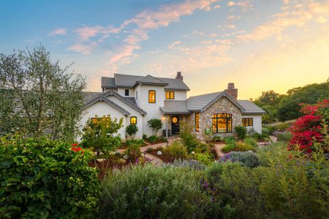 101 Via Tusa, Santa Barbara, CA 93105 - MLS#: 25-1814