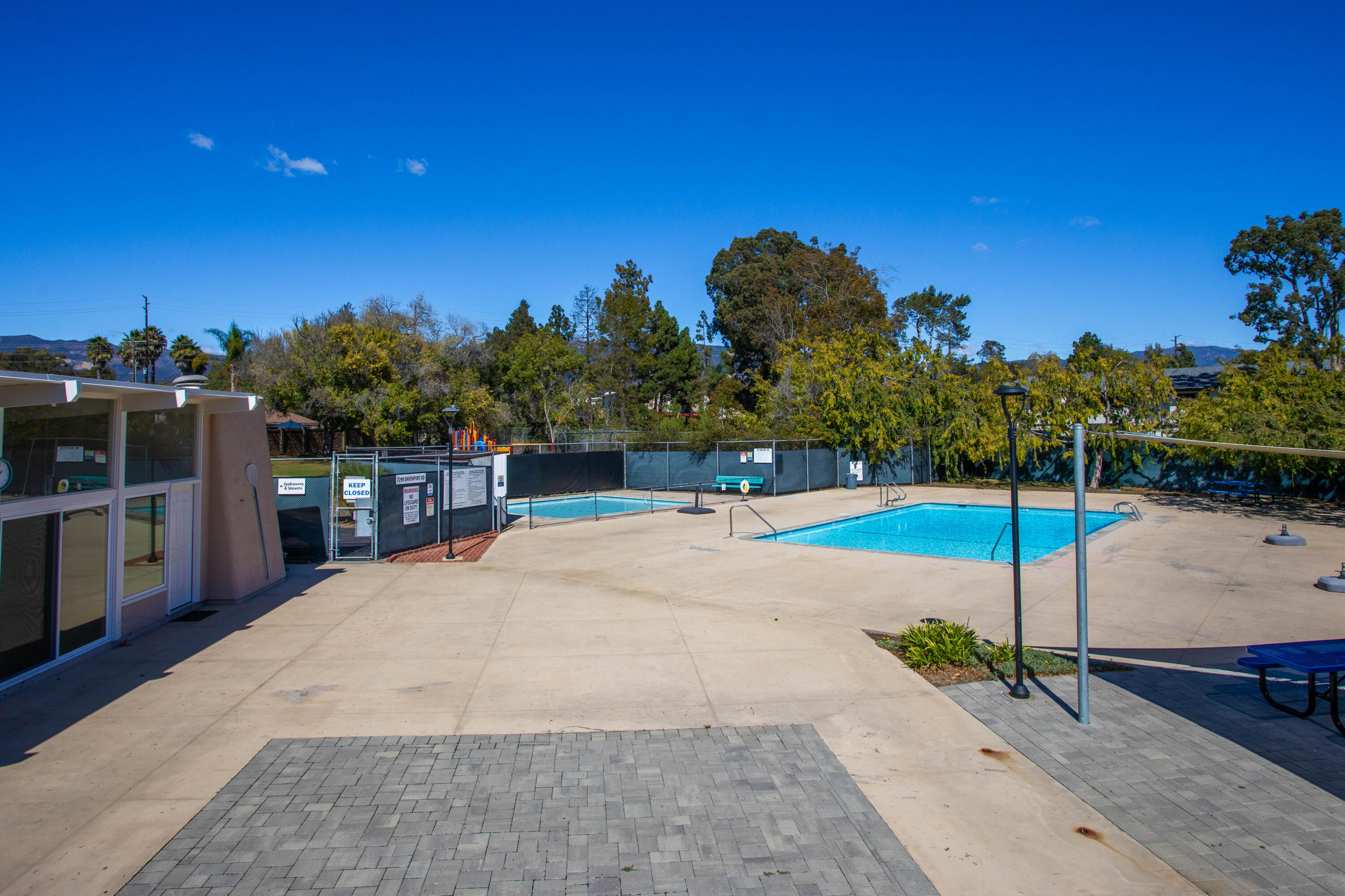 Goleta, California 93117, United States, 4 Bedrooms Bedrooms, ,2 BathroomsBathrooms,Residential,Active,230639