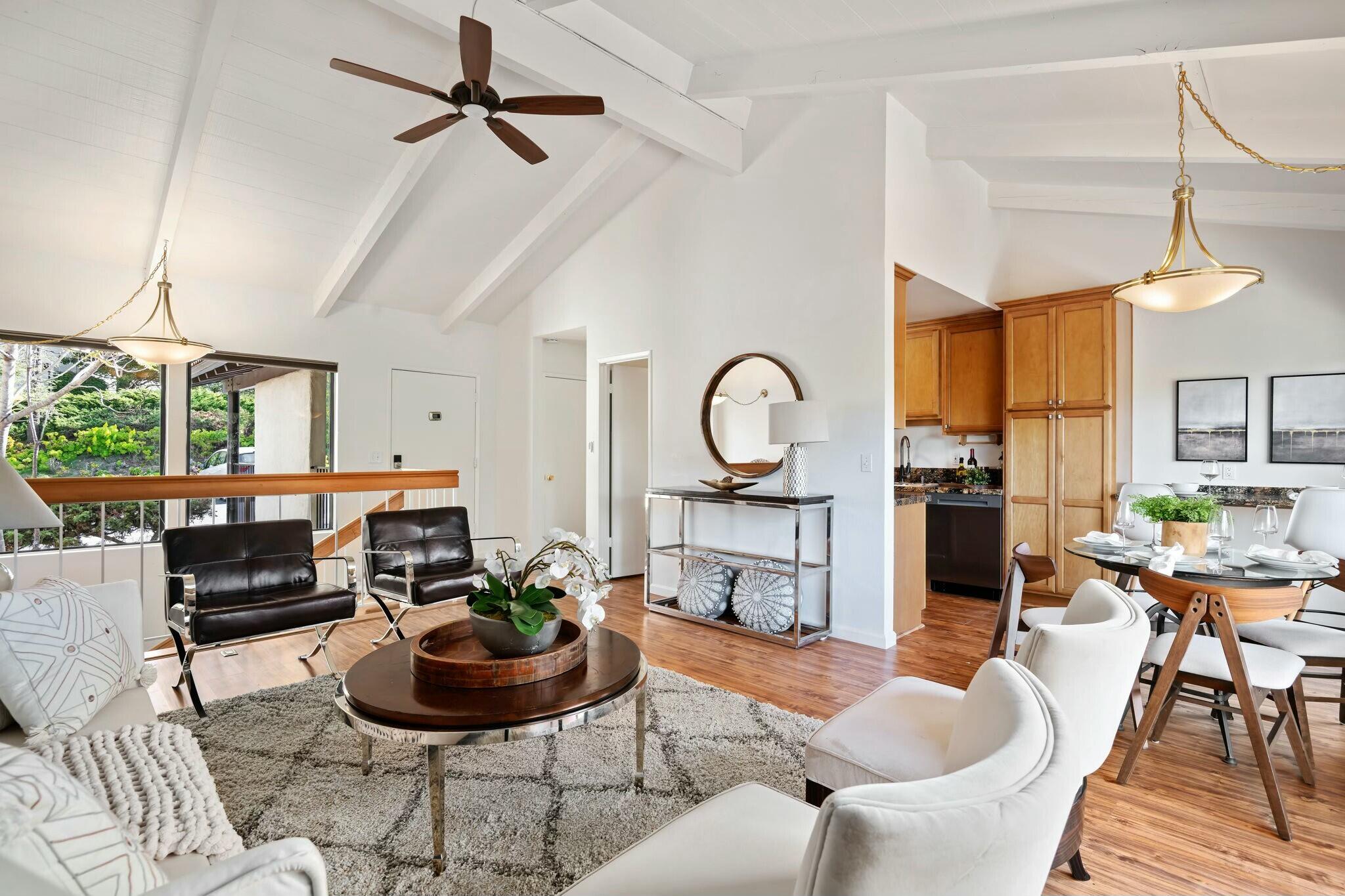 Santa Barbara, California 93109, United States, 2 Bedrooms Bedrooms, ,2 BathroomsBathrooms,Residential,Active,94605