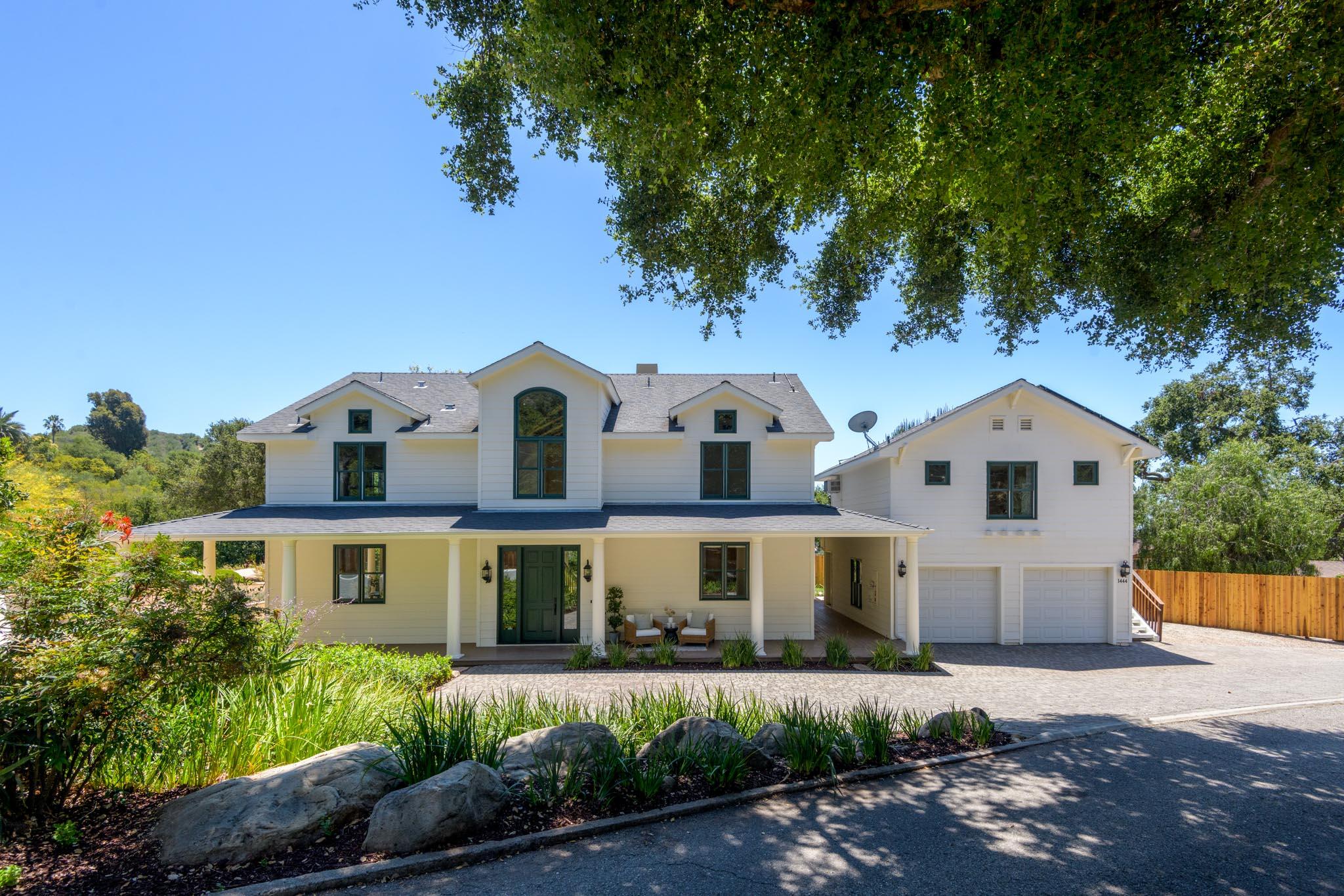 Santa Barbara, California 93105, United States, 4 Bedrooms Bedrooms, ,4 BathroomsBathrooms,Residential,Active,173854