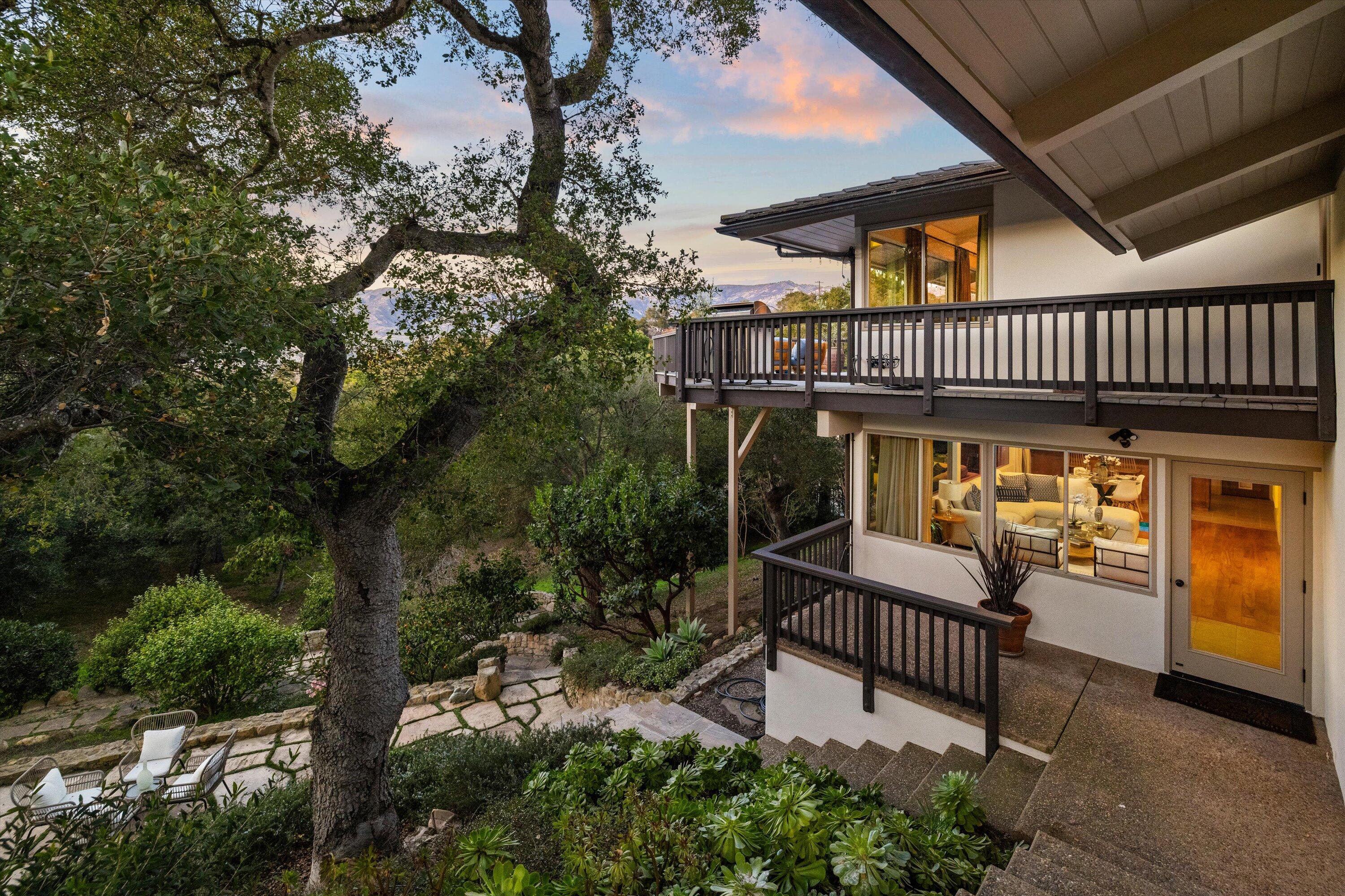 Santa Barbara, California 93110, United States, 3 Bedrooms Bedrooms, ,3 BathroomsBathrooms,Residential,Active,7416