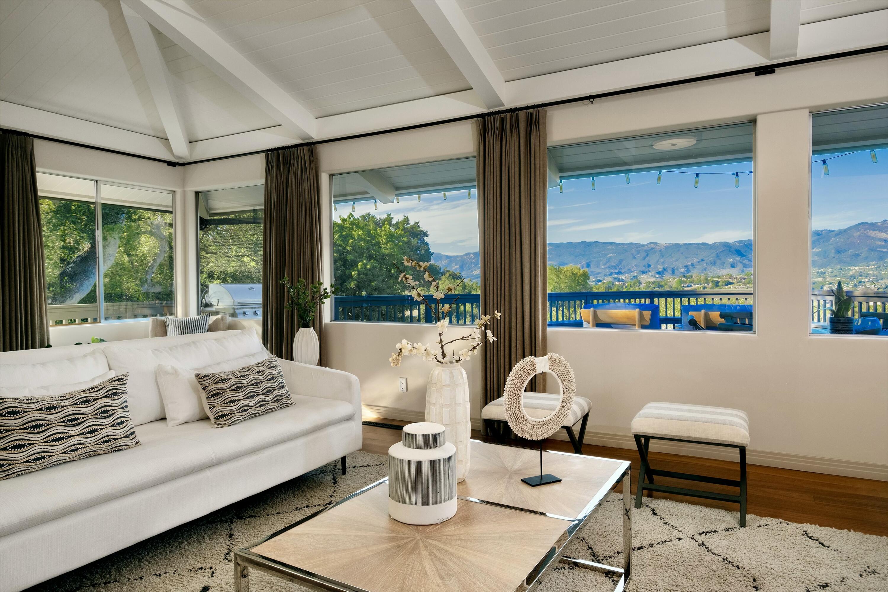 Santa Barbara, California 93110, United States, 3 Bedrooms Bedrooms, ,3 BathroomsBathrooms,Residential,Active,7416