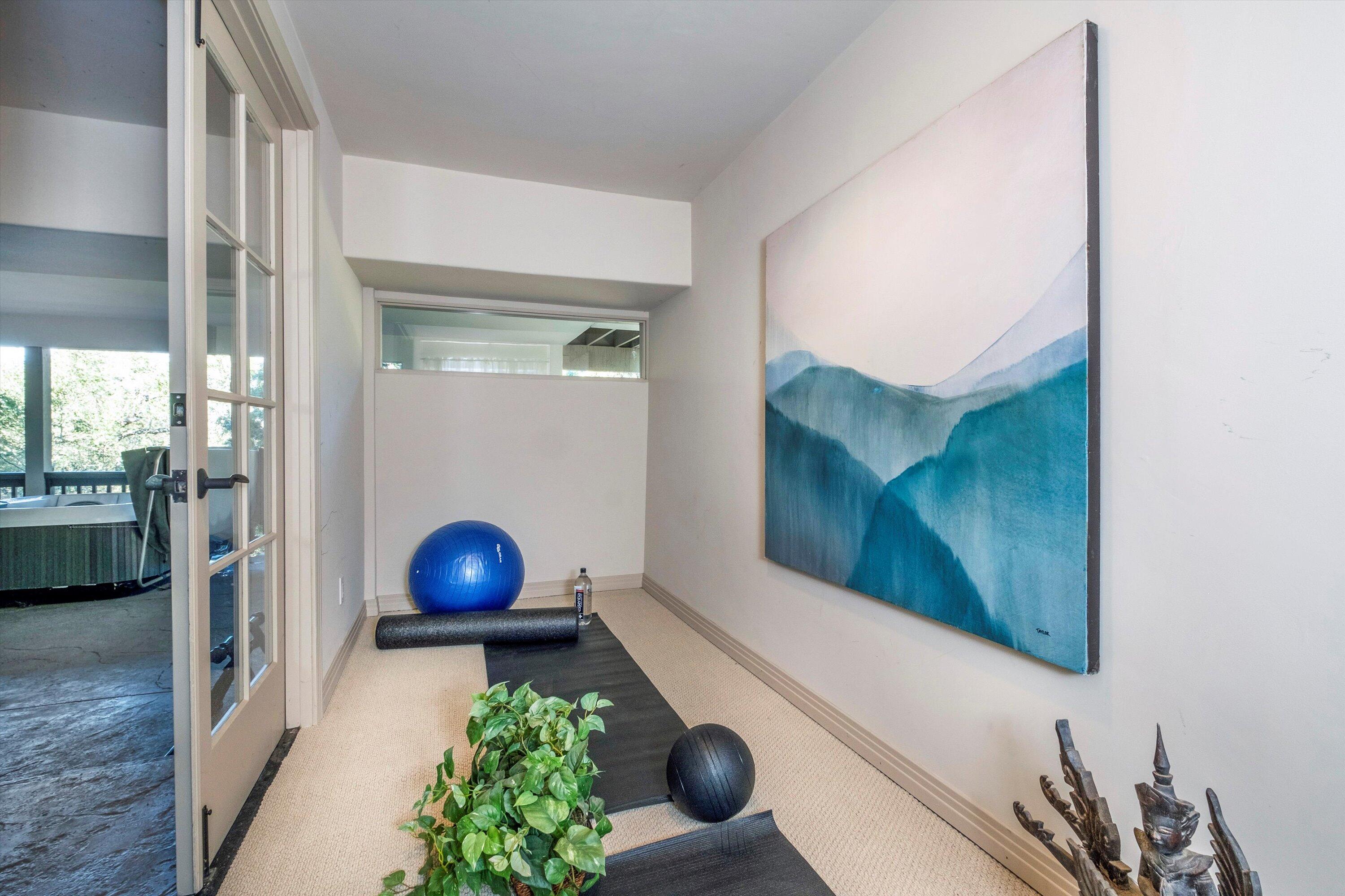 Santa Barbara, California 93110, United States, 3 Bedrooms Bedrooms, ,3 BathroomsBathrooms,Residential,Active,7416