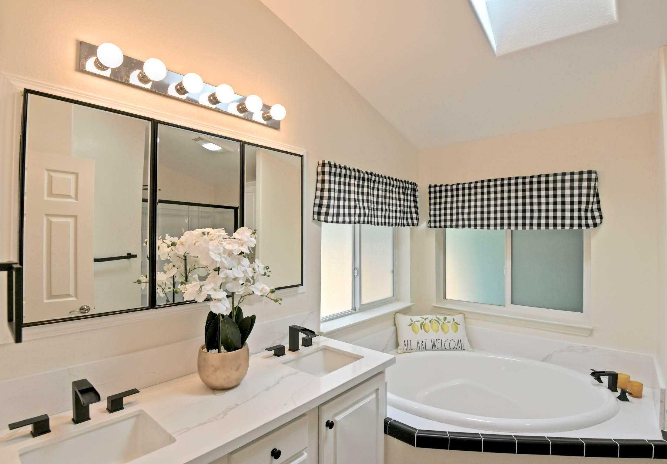 Solvang, California 93463, United States, 3 Bedrooms Bedrooms, ,2 BathroomsBathrooms,Residential,Active,80293