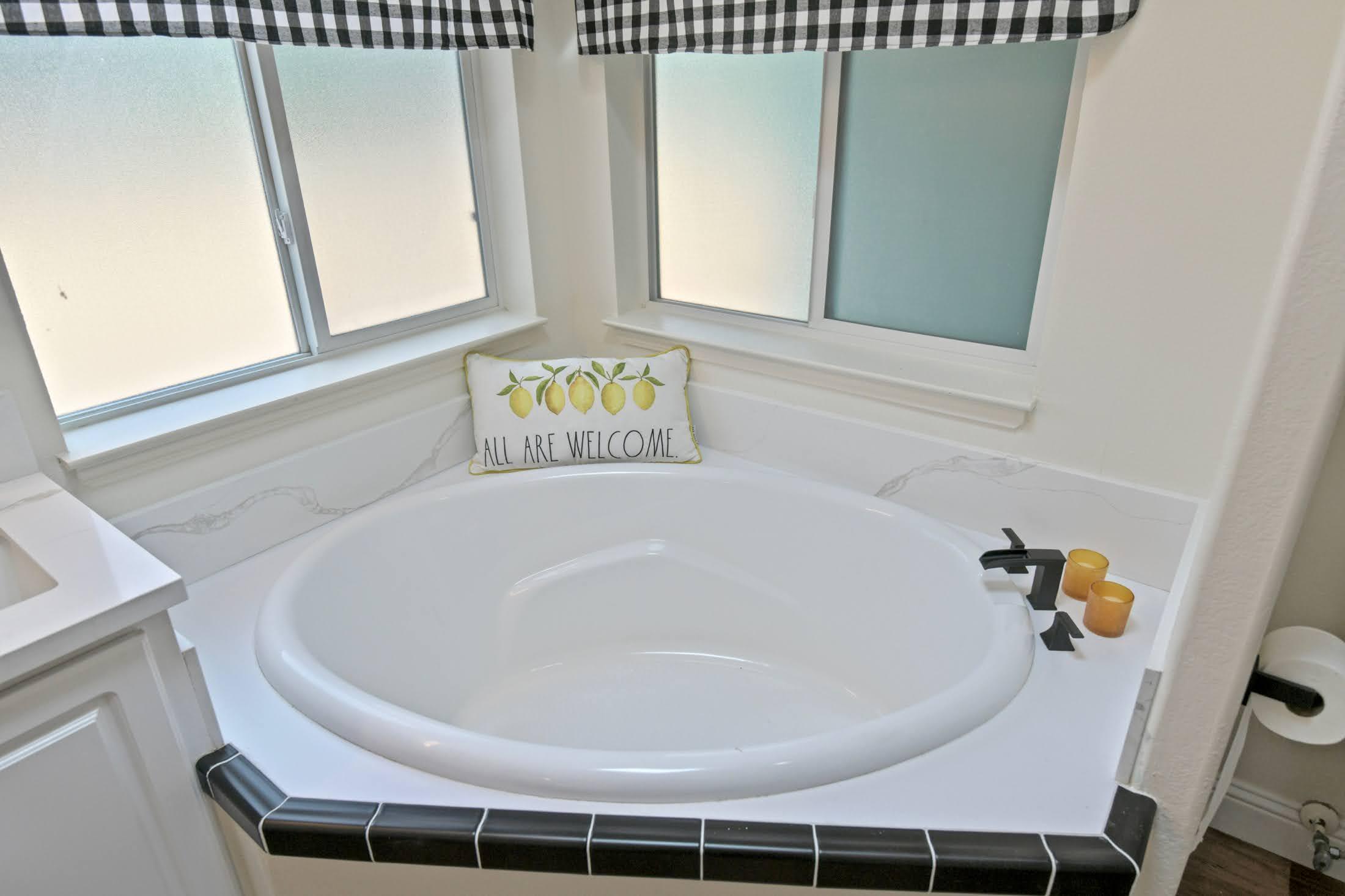 Solvang, California 93463, United States, 3 Bedrooms Bedrooms, ,2 BathroomsBathrooms,Residential,Active,80293