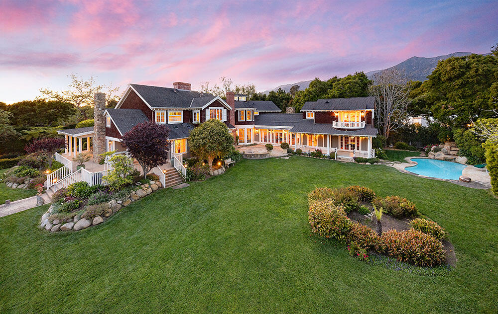 Santa Barbara, California 93108, United States, 7 Bedrooms Bedrooms, ,8 BathroomsBathrooms,Residential,Active,113852