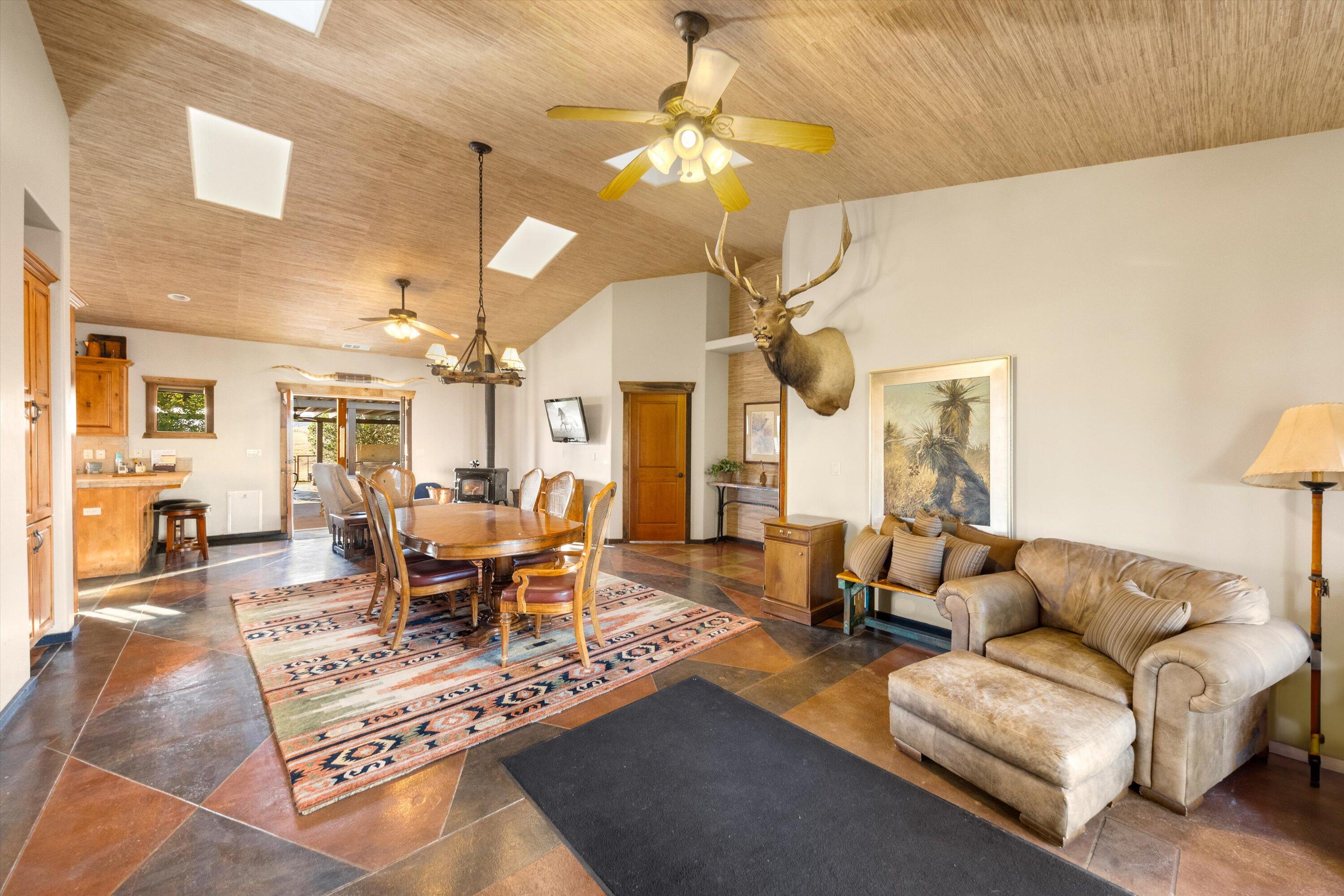 Cuyama, California 93461, United States, 2 Bedrooms Bedrooms, ,2 BathroomsBathrooms,Residential,Active,137976