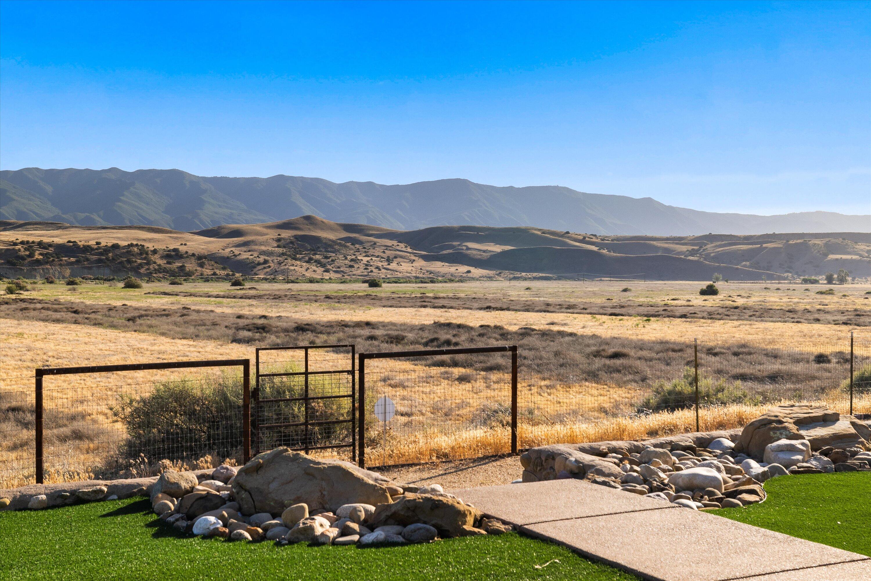 Cuyama, California 93461, United States, 2 Bedrooms Bedrooms, ,2 BathroomsBathrooms,Residential,Active,137976