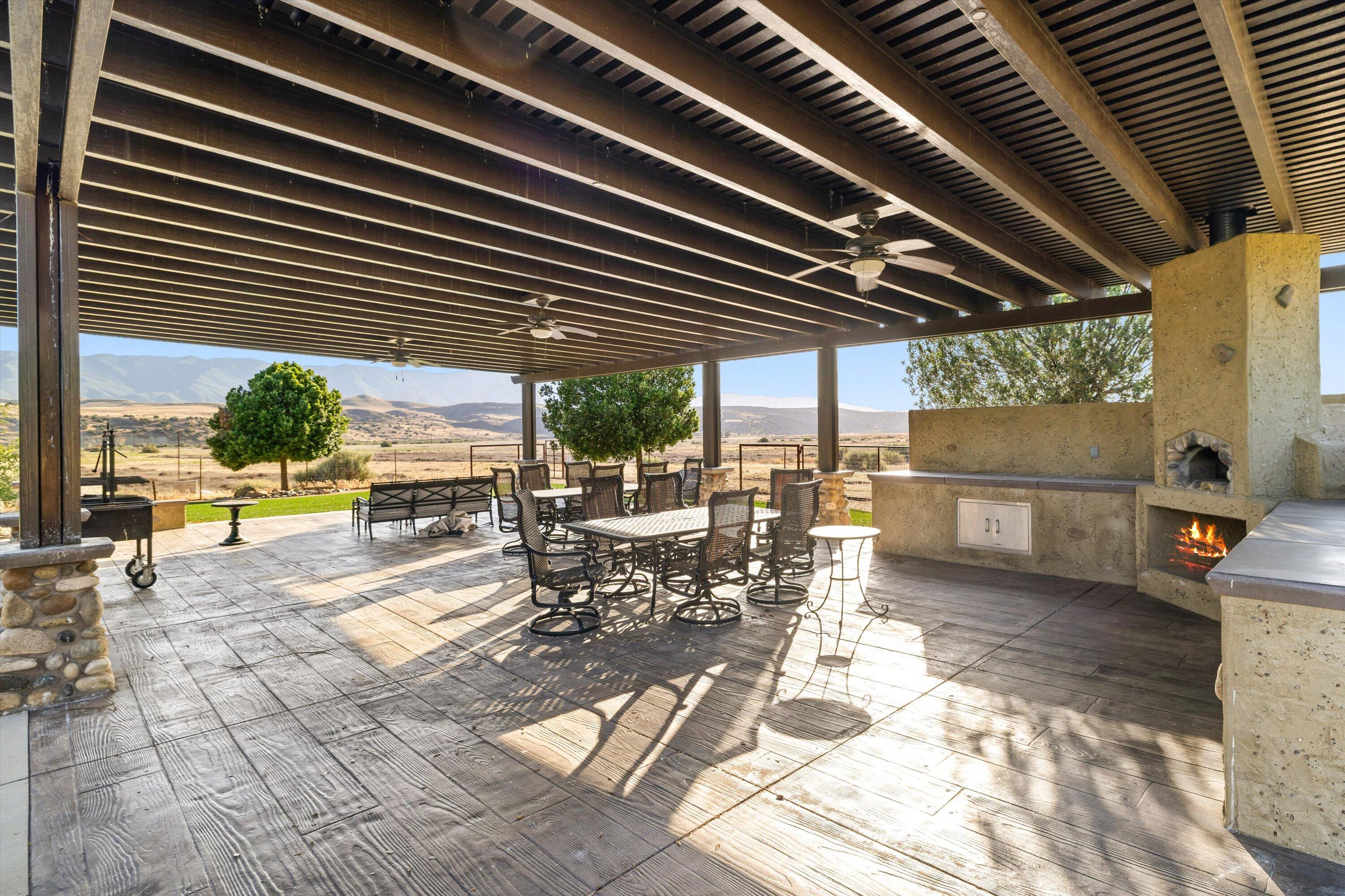 Cuyama, California 93461, United States, 2 Bedrooms Bedrooms, ,2 BathroomsBathrooms,Residential,Active,137976