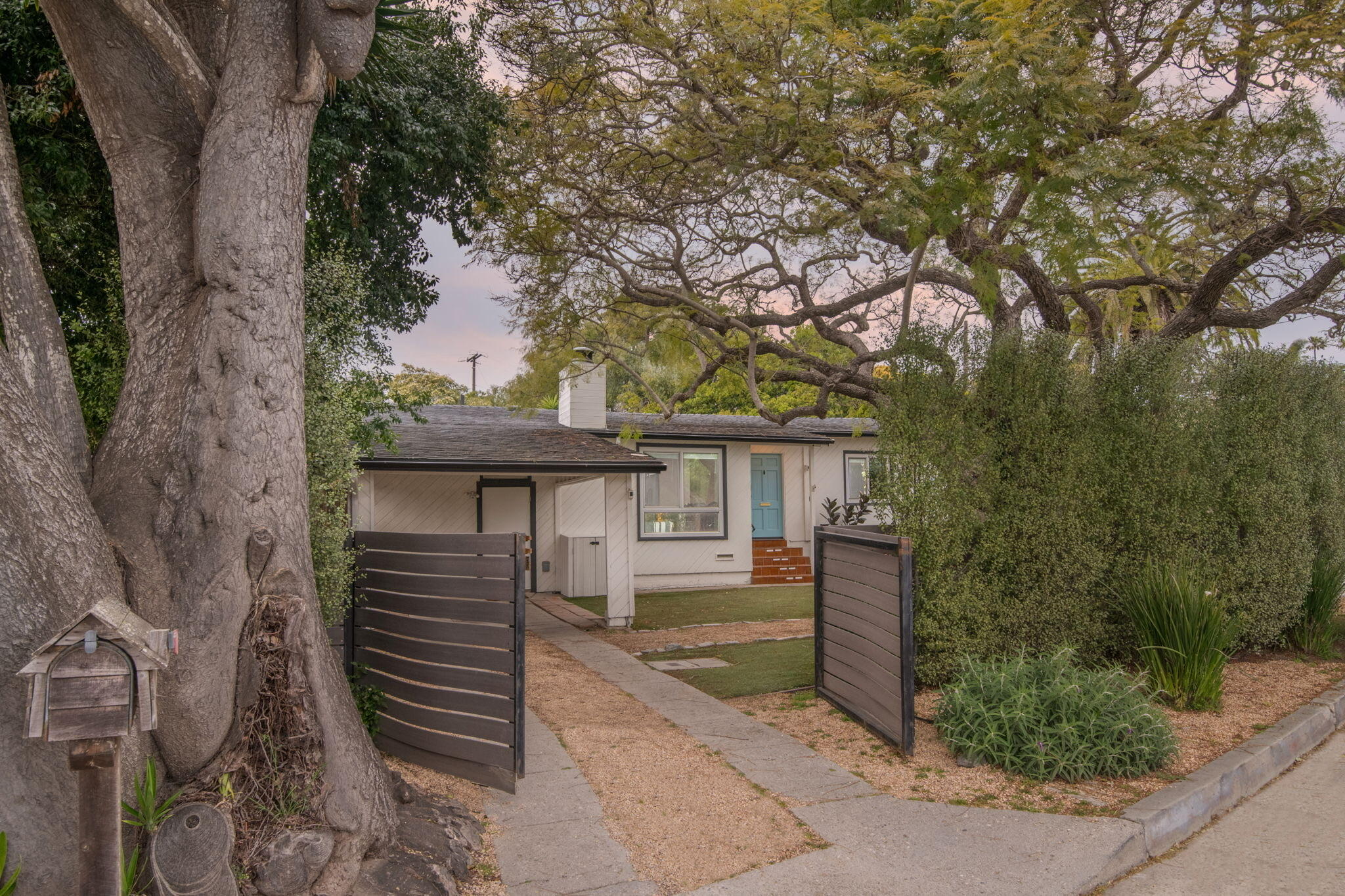 1102 Del Mar Avenue
