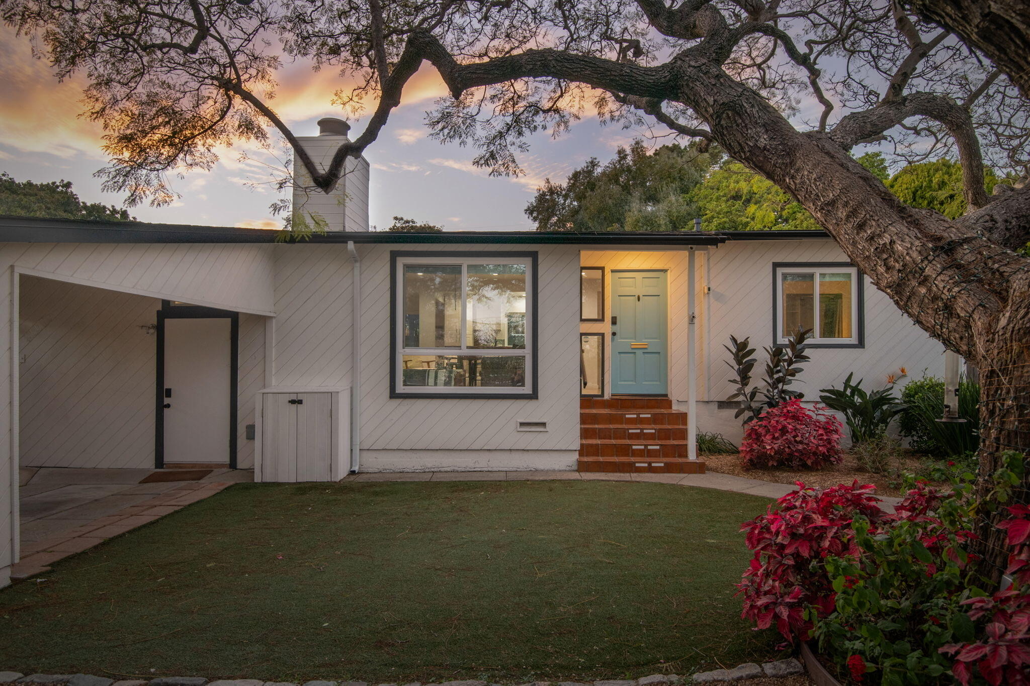 1102 Del Mar Avenue