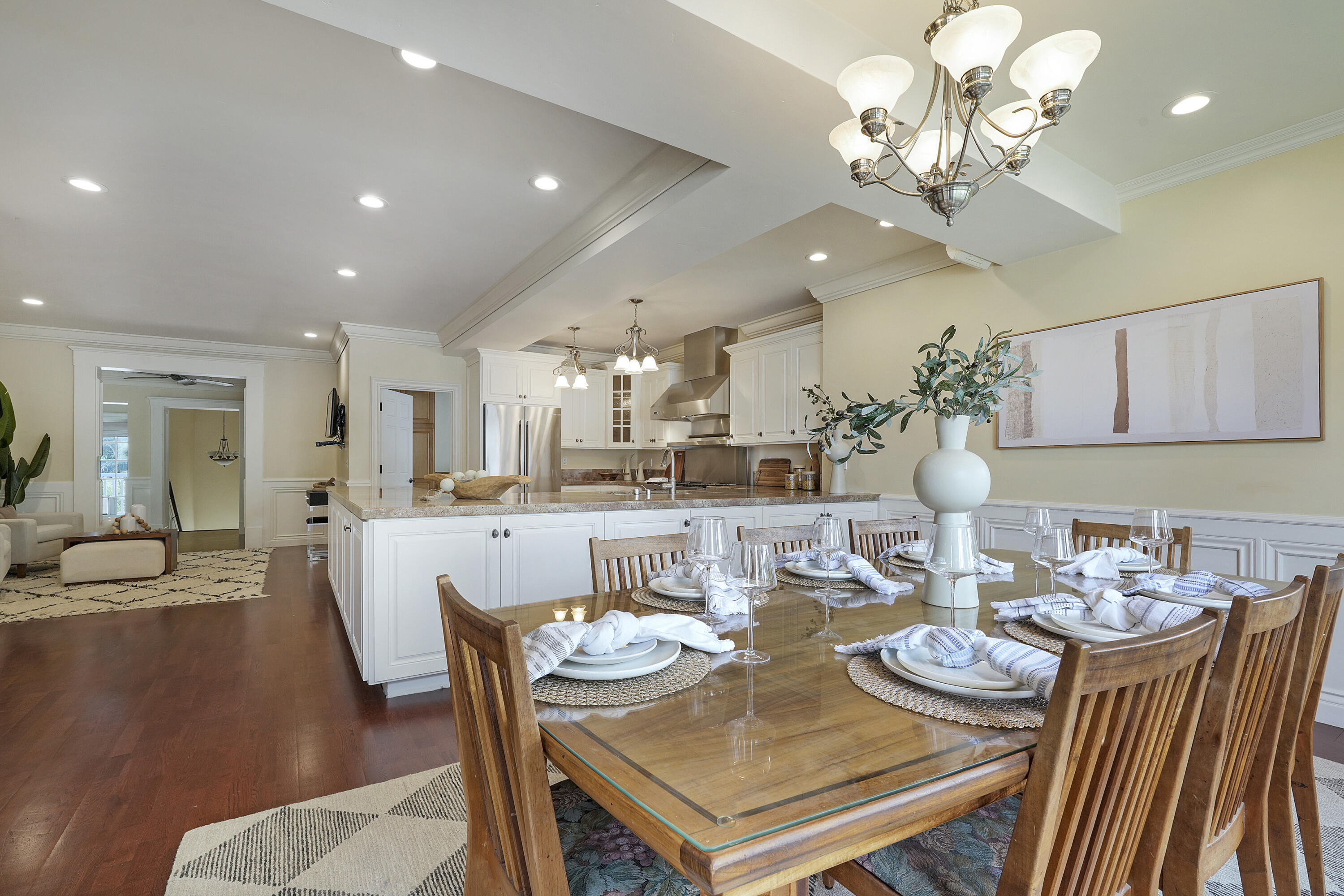 Santa Barbara, California 93105, United States, 5 Bedrooms Bedrooms, ,7 BathroomsBathrooms,Residential,Active,185784