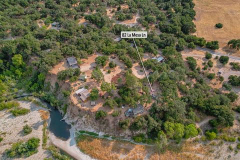 82 La Mesa Lane SANTA BARBARA CA 93105