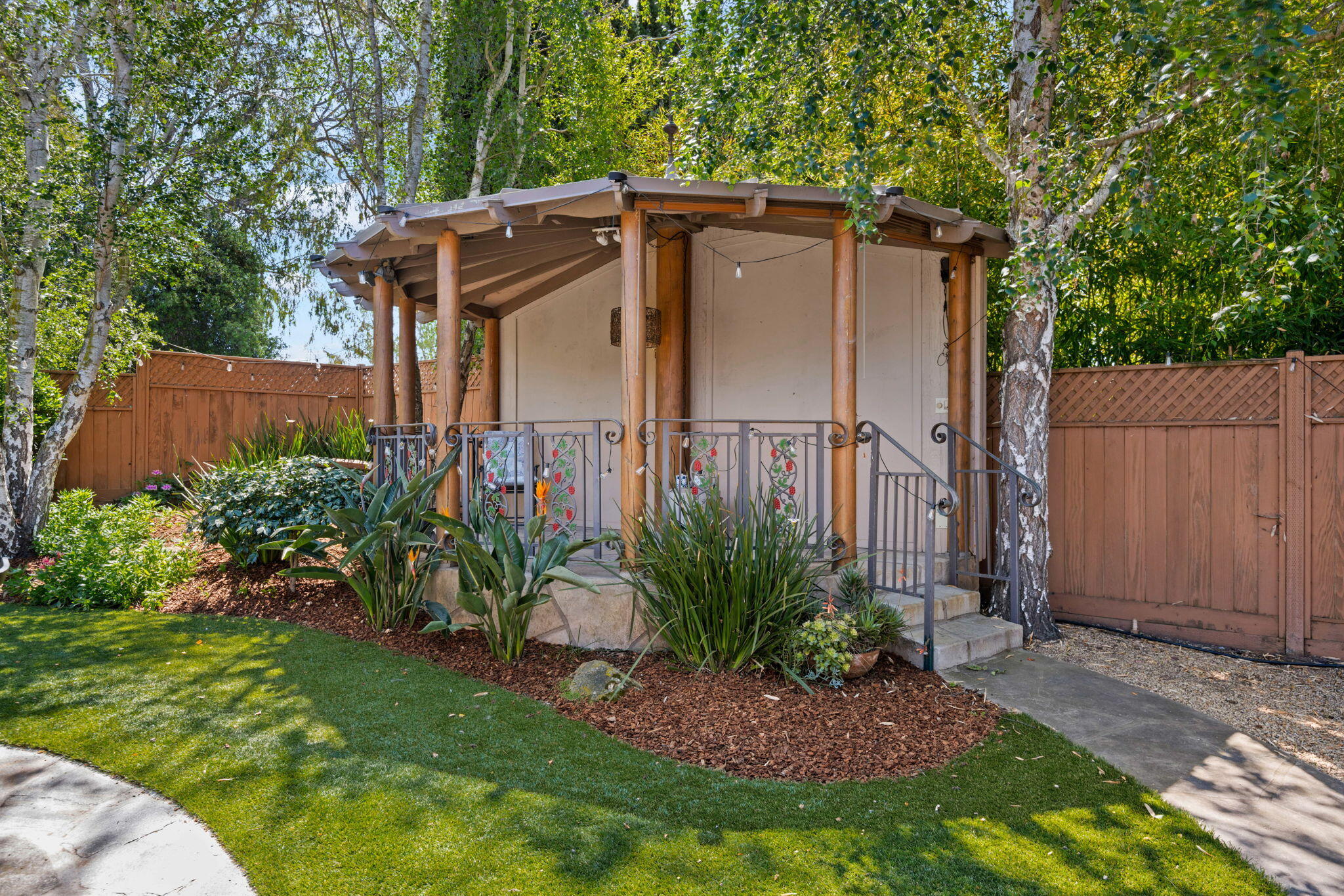 Goleta, California 93117, United States, 2 Bedrooms Bedrooms, ,2 BathroomsBathrooms,Residential,Pending,116030