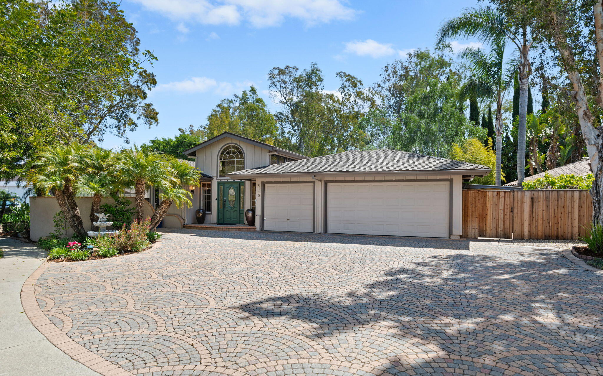 Goleta, California 93117, United States, 2 Bedrooms Bedrooms, ,2 BathroomsBathrooms,Residential,Pending,116030