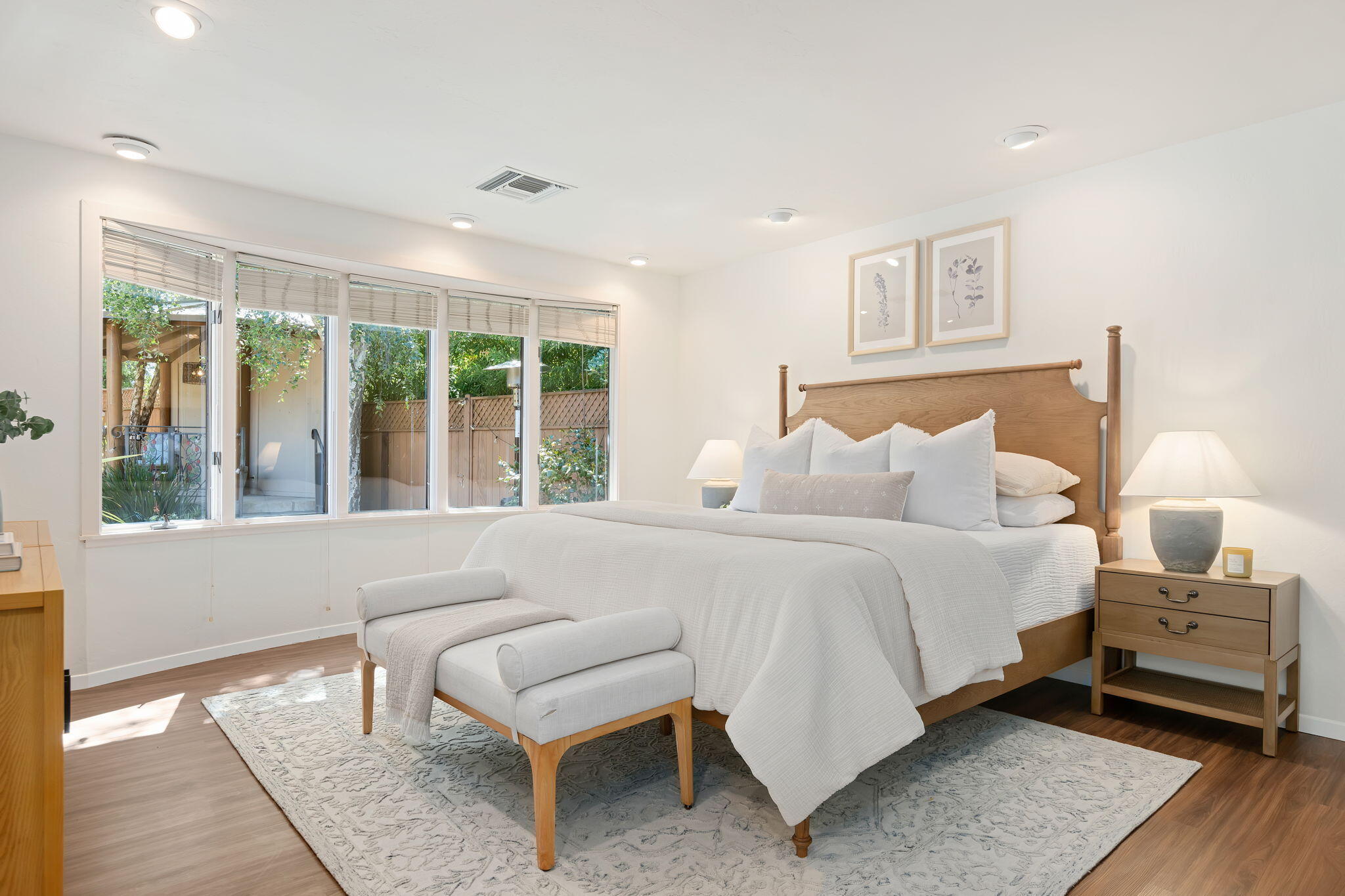 Goleta, California 93117, United States, 2 Bedrooms Bedrooms, ,2 BathroomsBathrooms,Residential,Pending,116030