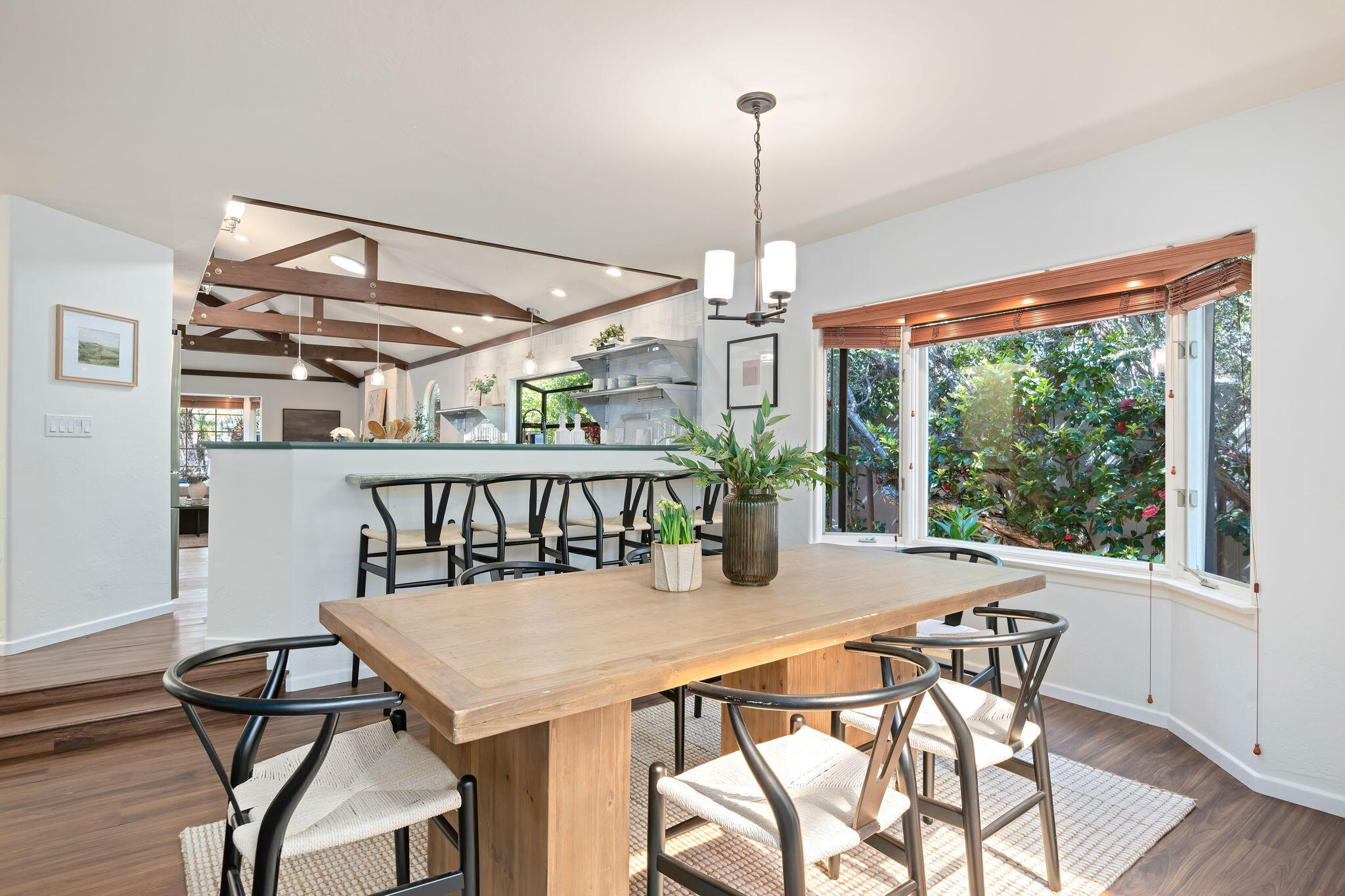 Goleta, California 93117, United States, 2 Bedrooms Bedrooms, ,2 BathroomsBathrooms,Residential,Pending,116030