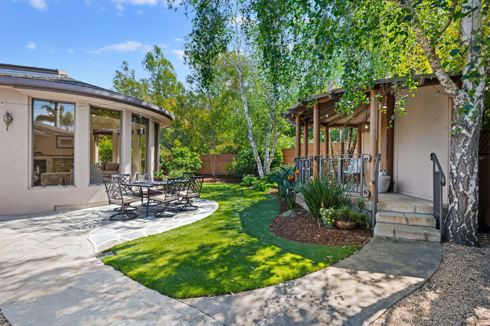 Goleta, California 93117, United States, 2 Bedrooms Bedrooms, ,2 BathroomsBathrooms,Residential,Pending,116030