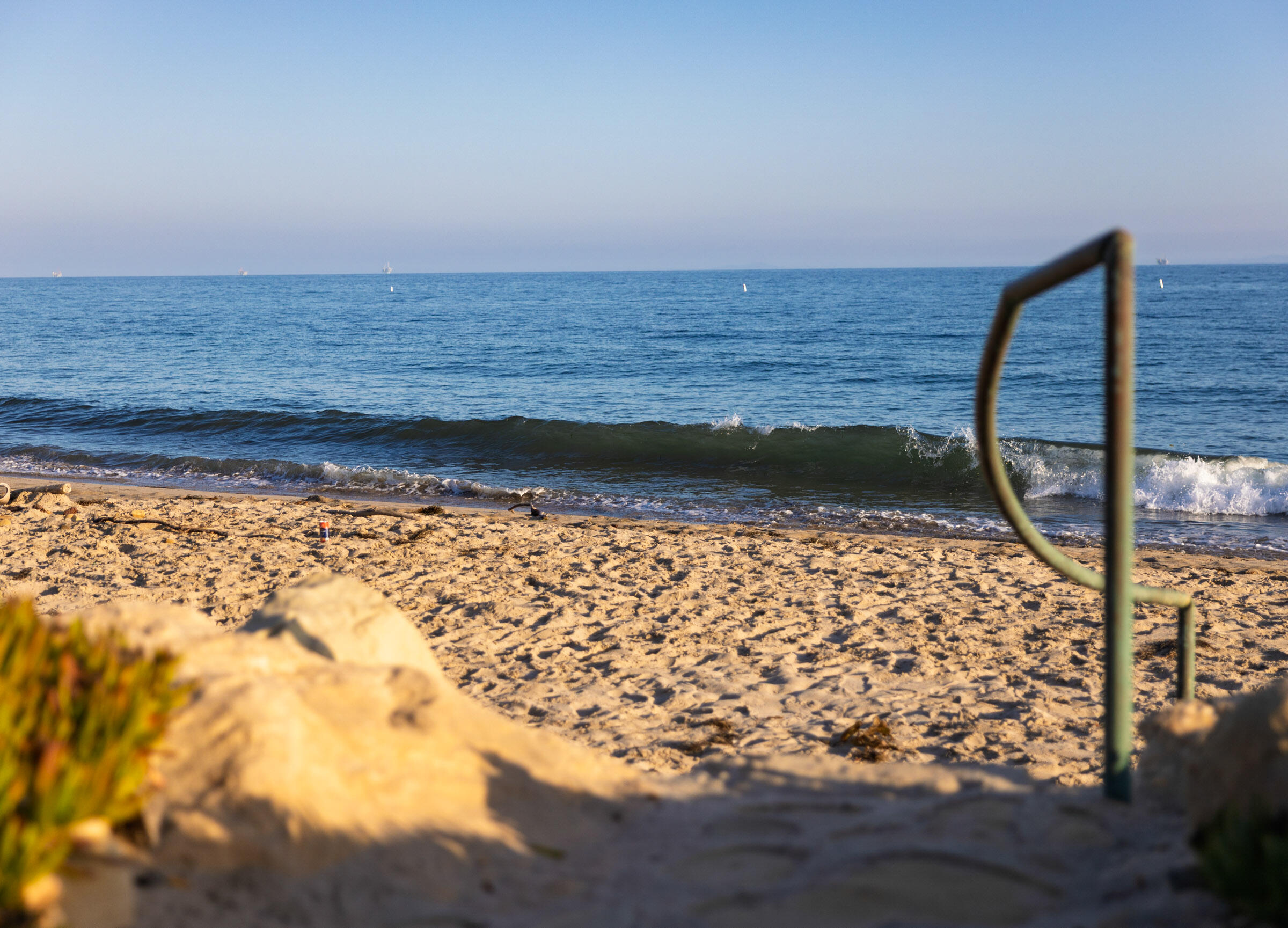 Montecito, California 93108, United States, 3 Bedrooms Bedrooms, ,3 BathroomsBathrooms,Residential,Active,194133