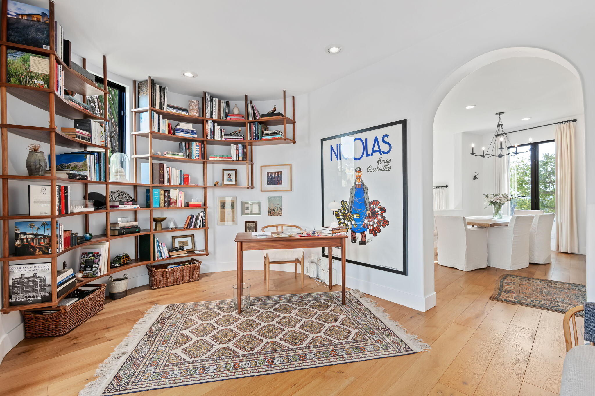 Santa Barbara, California 93101, United States, 3 Bedrooms Bedrooms, ,3 BathroomsBathrooms,Residential,Active,2671