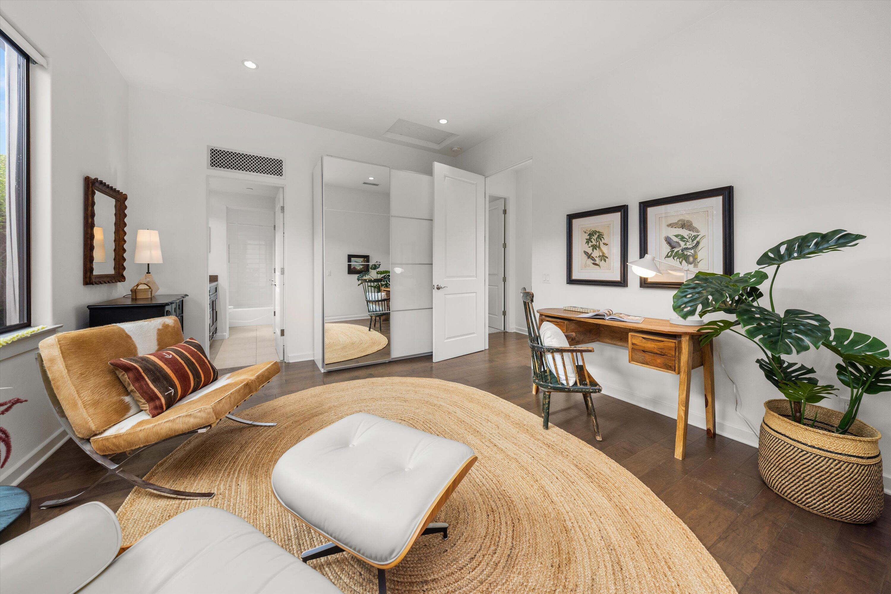 Santa Barbara, California 93110, United States, 4 Bedrooms Bedrooms, ,3 BathroomsBathrooms,Residential,Pending,129884