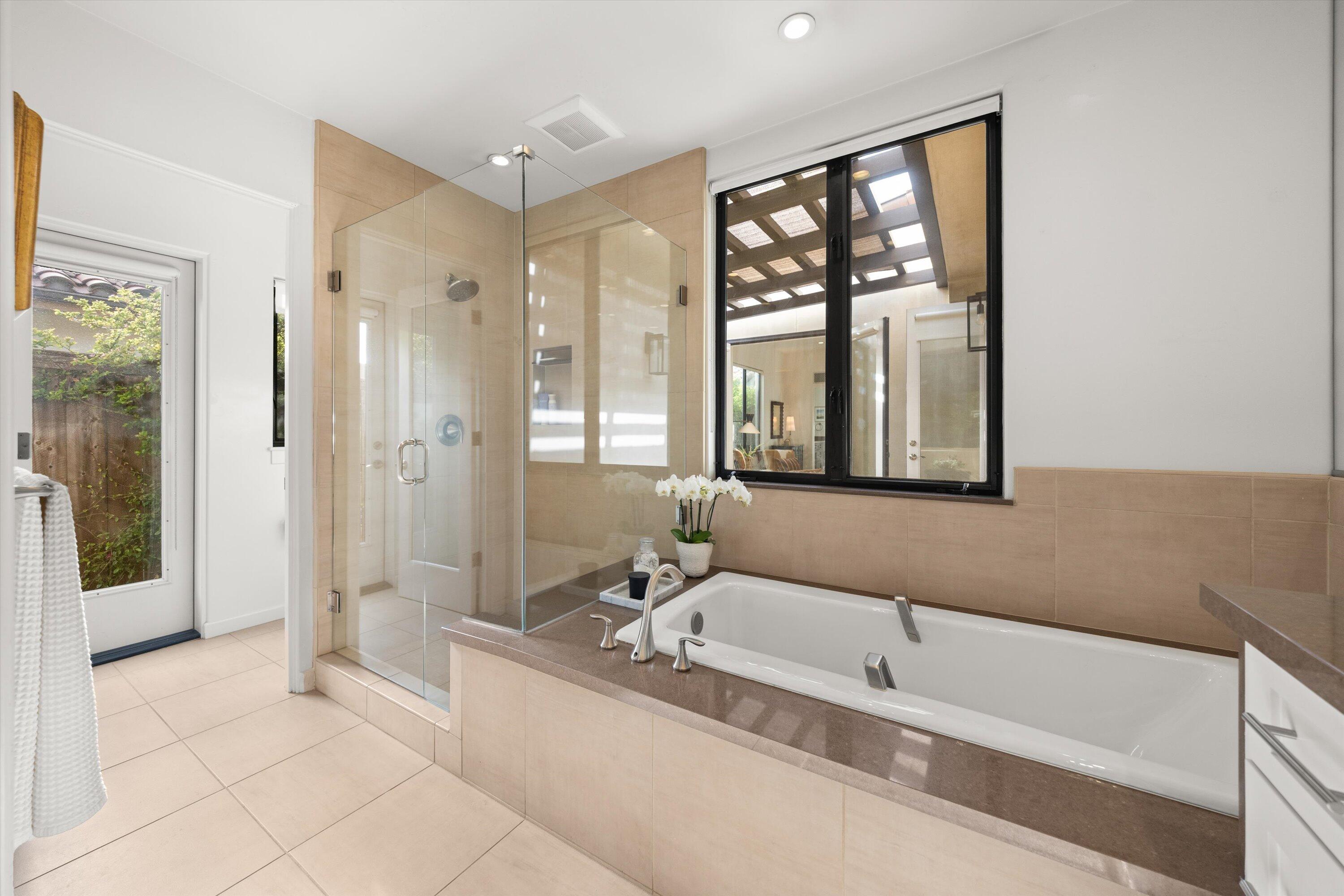 Santa Barbara, California 93110, United States, 4 Bedrooms Bedrooms, ,3 BathroomsBathrooms,Residential,Pending,129884