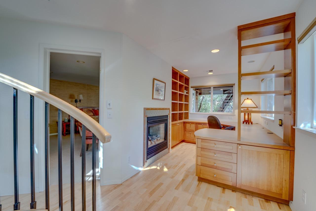 Cambria, California 93428, United States, 3 Bedrooms Bedrooms, ,3 BathroomsBathrooms,Residential,Pending,44768