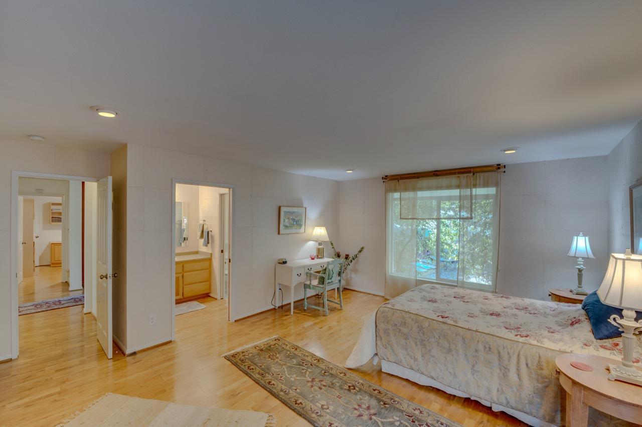 Cambria, California 93428, United States, 3 Bedrooms Bedrooms, ,3 BathroomsBathrooms,Residential,Pending,44768