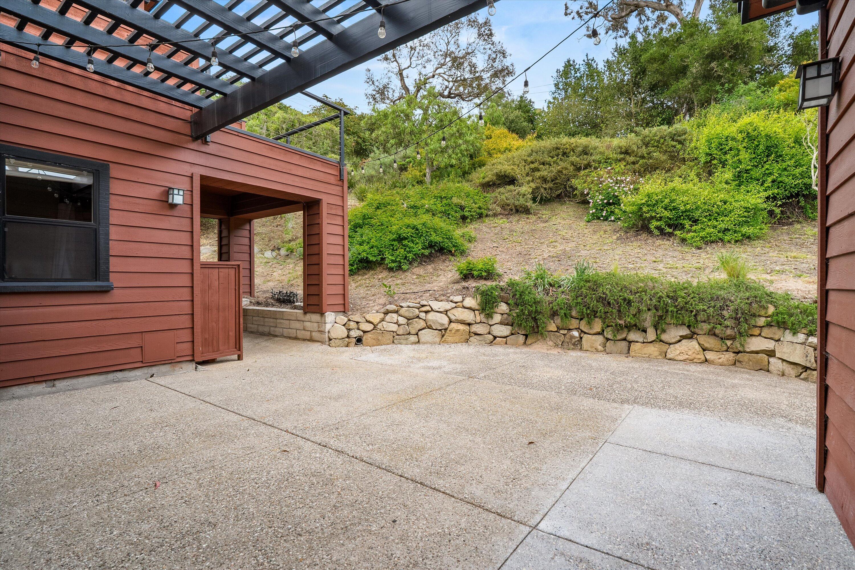 Santa Barbara, California 93109, United States, 3 Bedrooms Bedrooms, ,3 BathroomsBathrooms,Residential,Active,124023