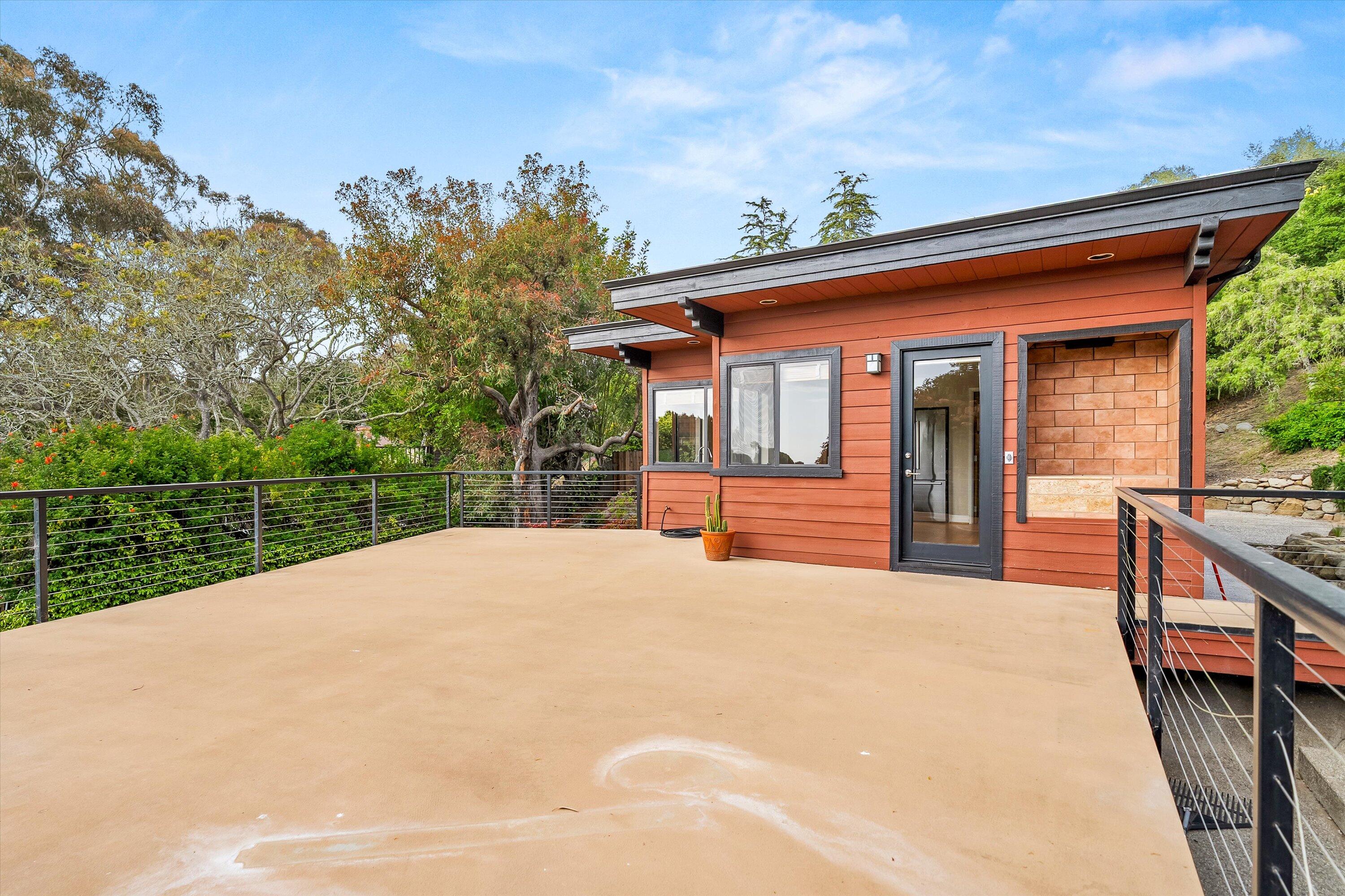 Santa Barbara, California 93109, United States, 3 Bedrooms Bedrooms, ,3 BathroomsBathrooms,Residential,Active,124023