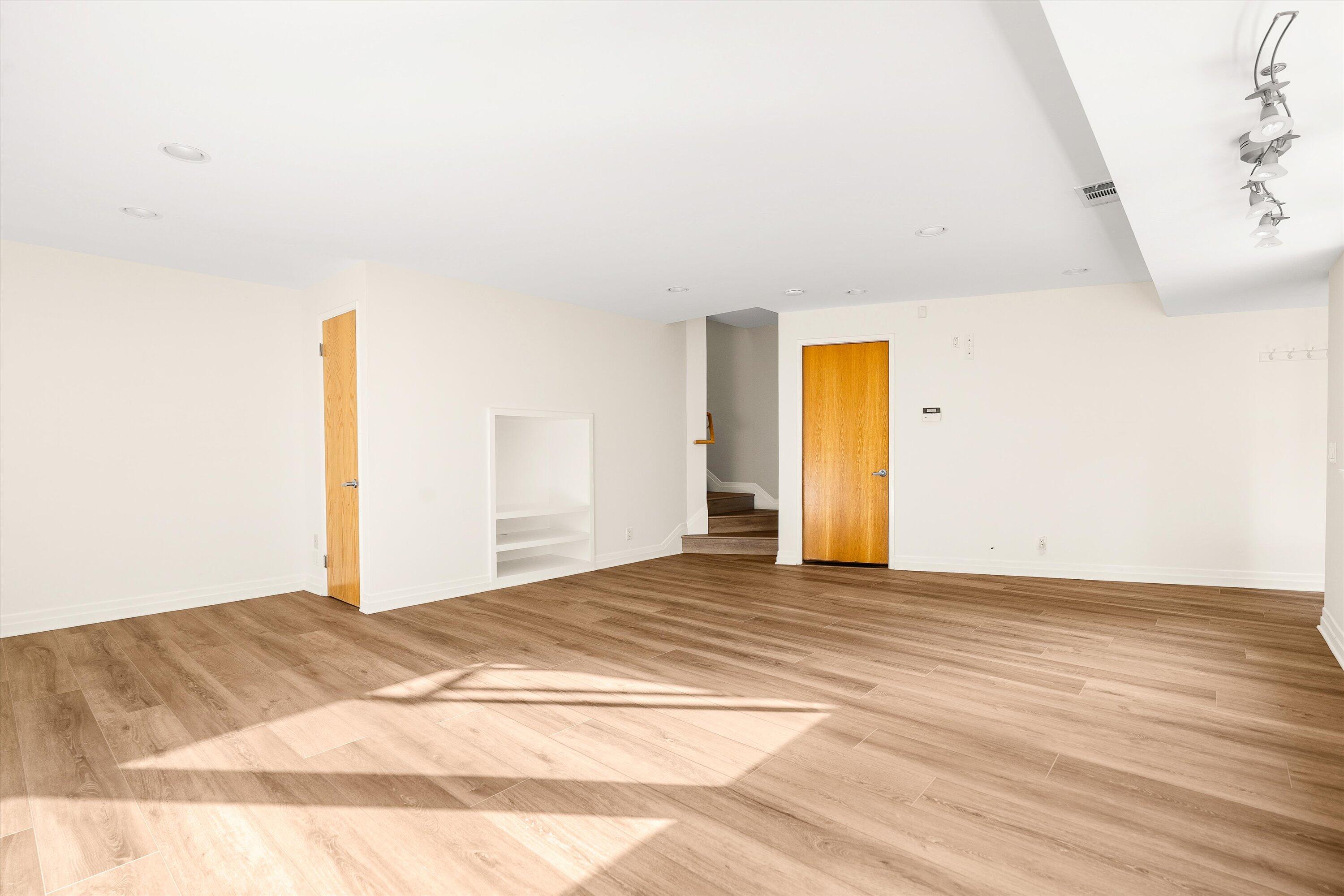 Santa Barbara, California 93109, United States, 3 Bedrooms Bedrooms, ,3 BathroomsBathrooms,Residential,Active,124023