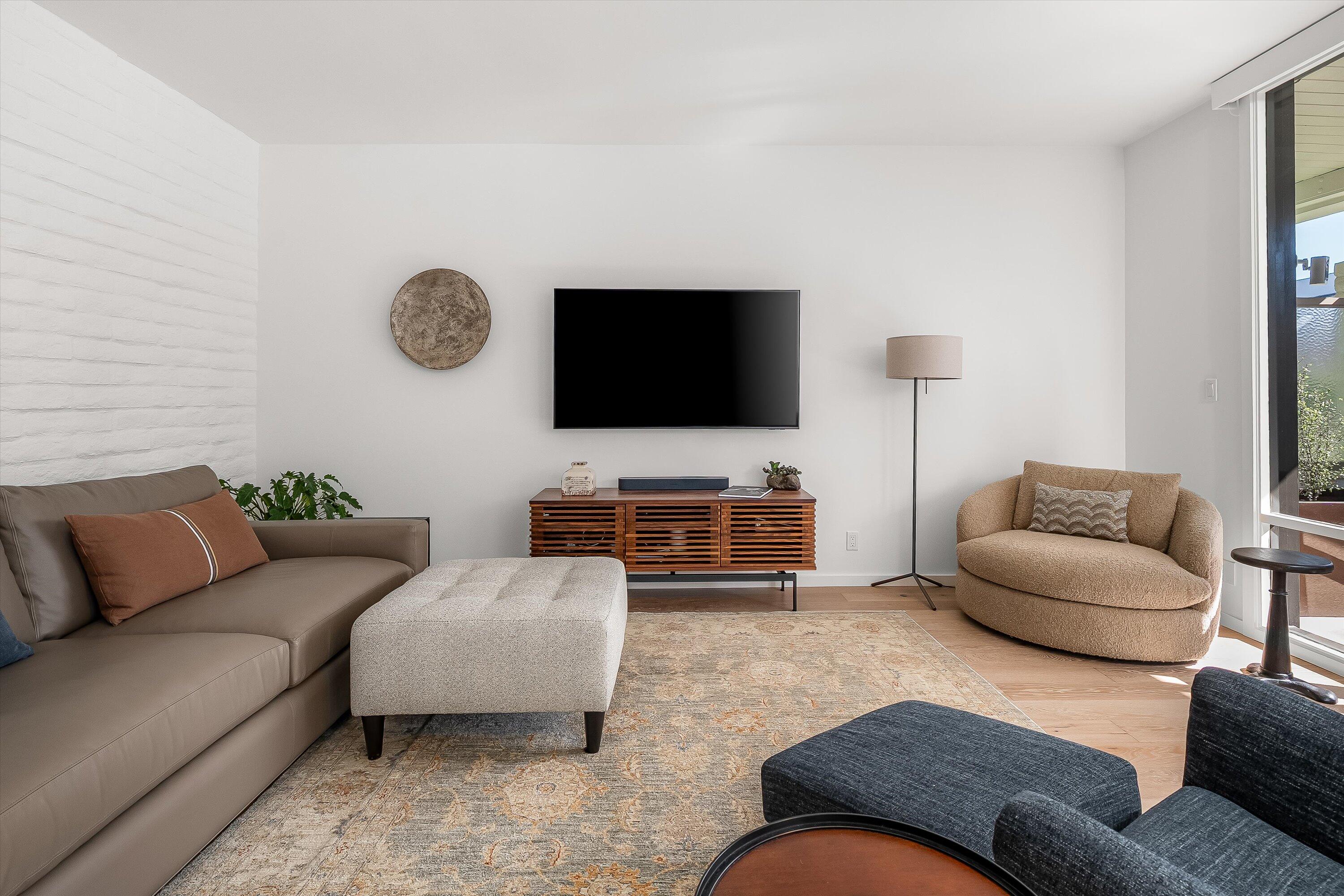 Santa Barbara, California 93108, United States, 1 Bedroom Bedrooms, ,1 BathroomBathrooms,Residential,Active,238087