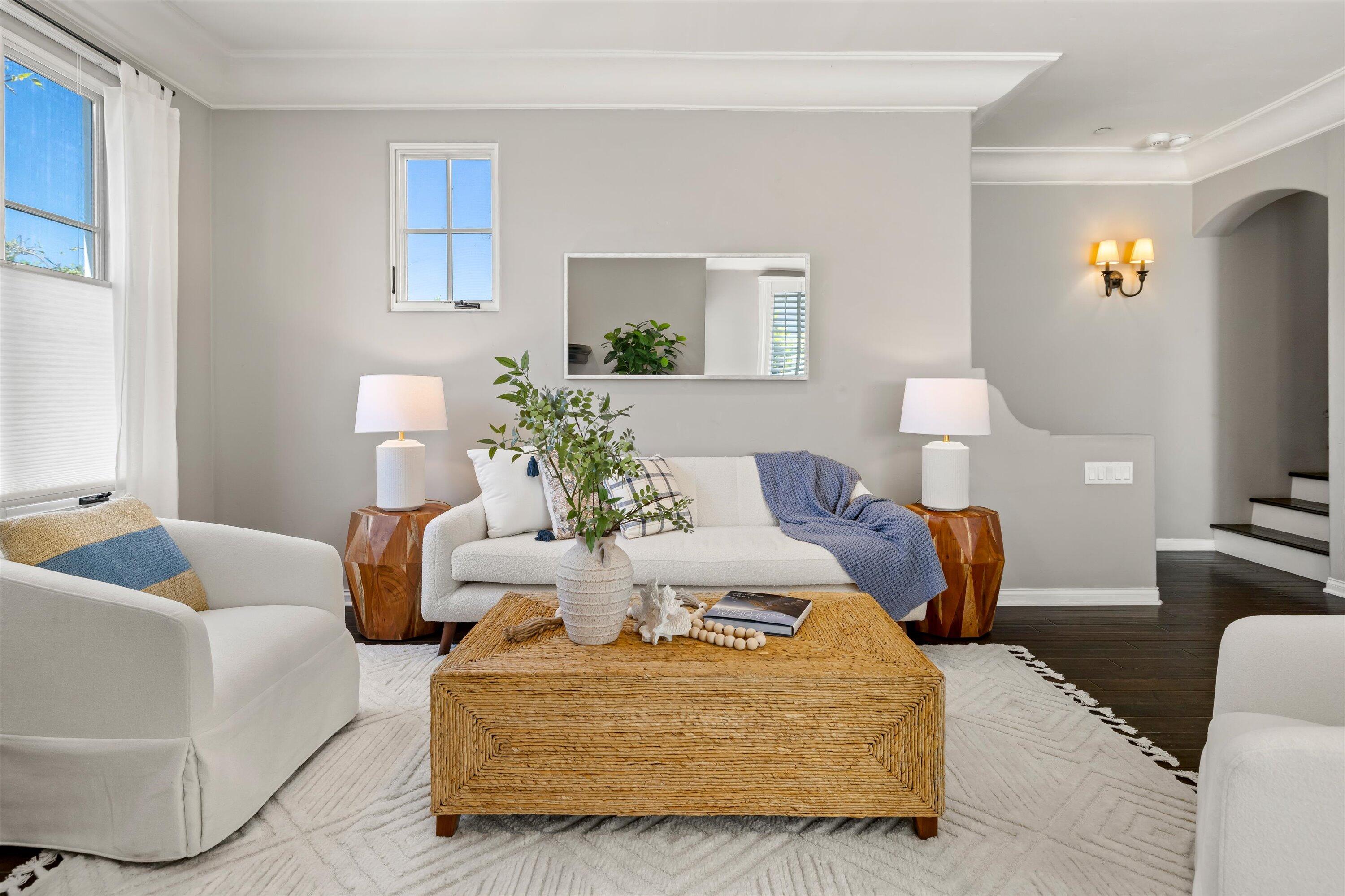 218 Santa Barbara Street B