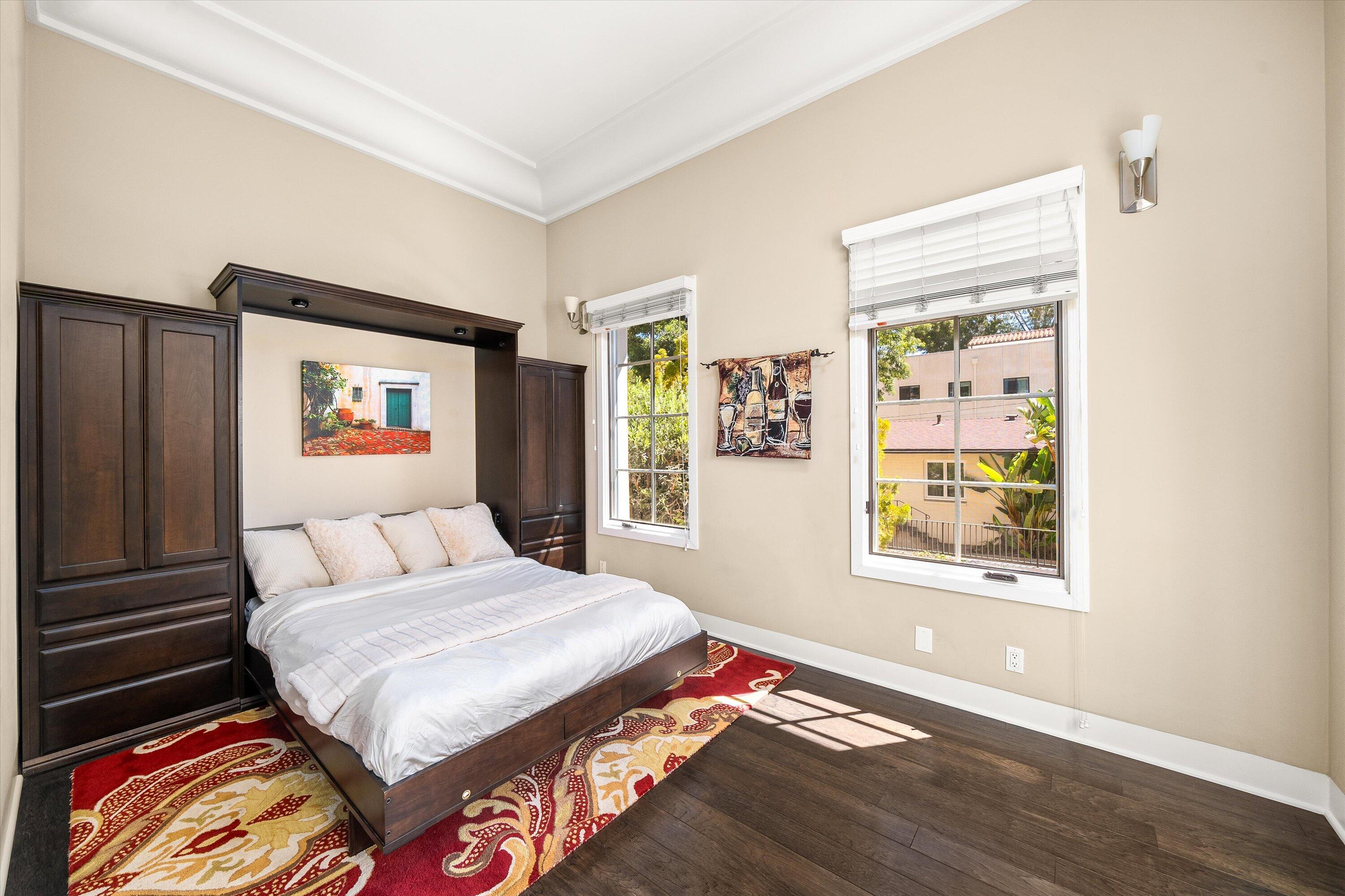 Santa Barbara, California 93101, United States, 3 Bedrooms Bedrooms, ,3 BathroomsBathrooms,Residential,Active,219261