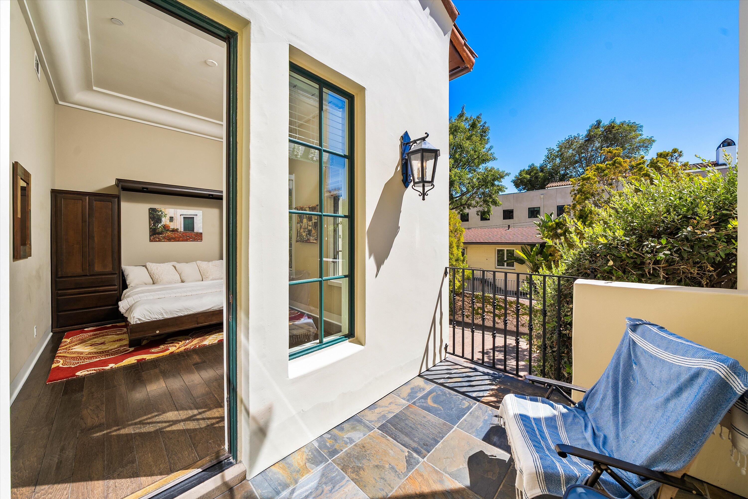 Santa Barbara, California 93101, United States, 3 Bedrooms Bedrooms, ,3 BathroomsBathrooms,Residential,Active,219261