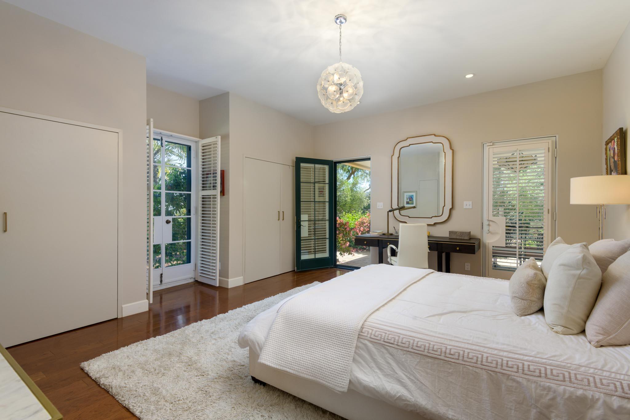 Carpinteria, California 93103, United States, 4 Bedrooms Bedrooms, ,4 BathroomsBathrooms,Residential,Active,146482