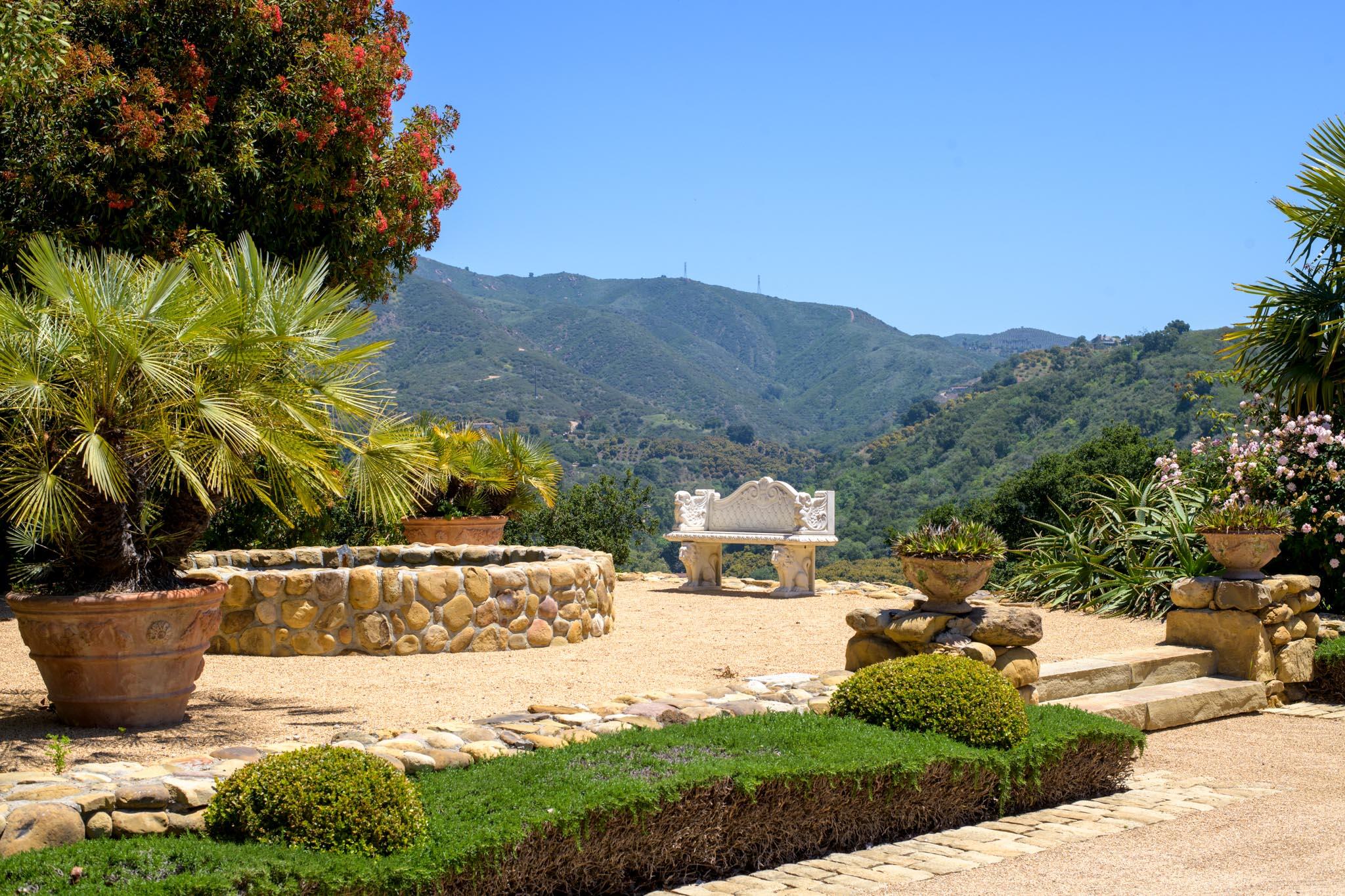 Carpinteria, California 93103, United States, 4 Bedrooms Bedrooms, ,4 BathroomsBathrooms,Residential,Active,146482