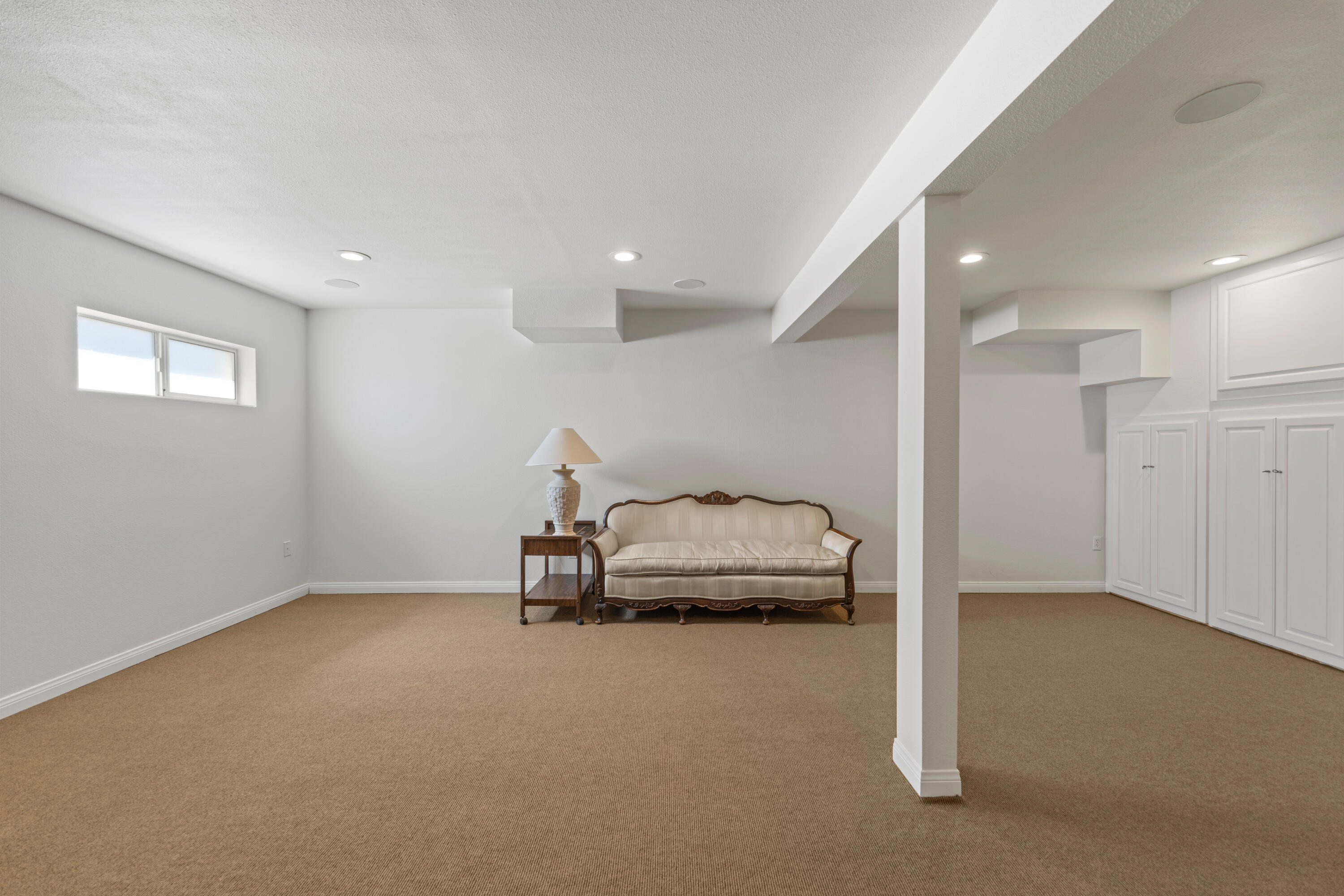 Santa Ynez, California 93460, United States, 3 Bedrooms Bedrooms, ,4 BathroomsBathrooms,Residential,Active,198681