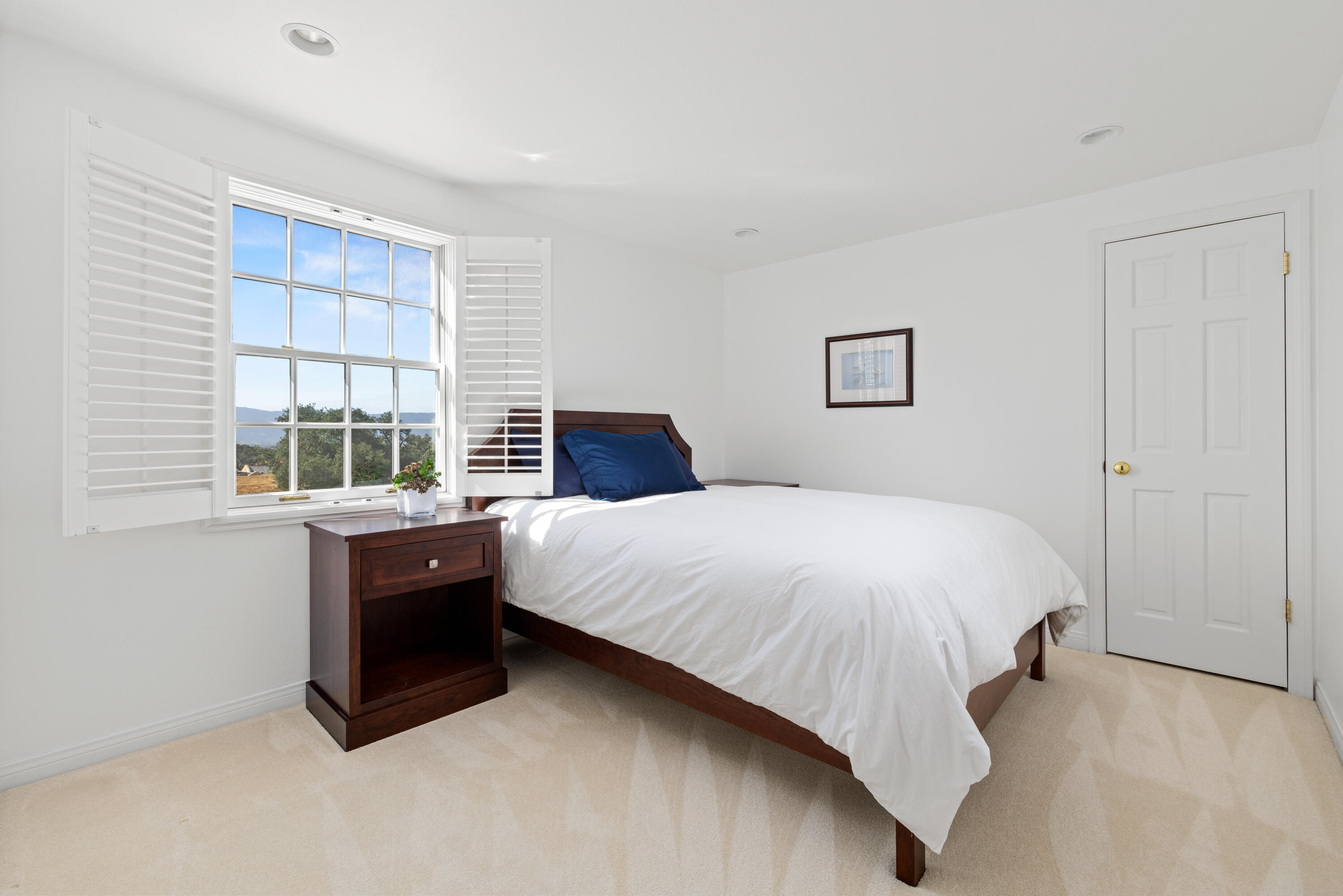 Santa Ynez, California 93460, United States, 3 Bedrooms Bedrooms, ,4 BathroomsBathrooms,Residential,Active,198681