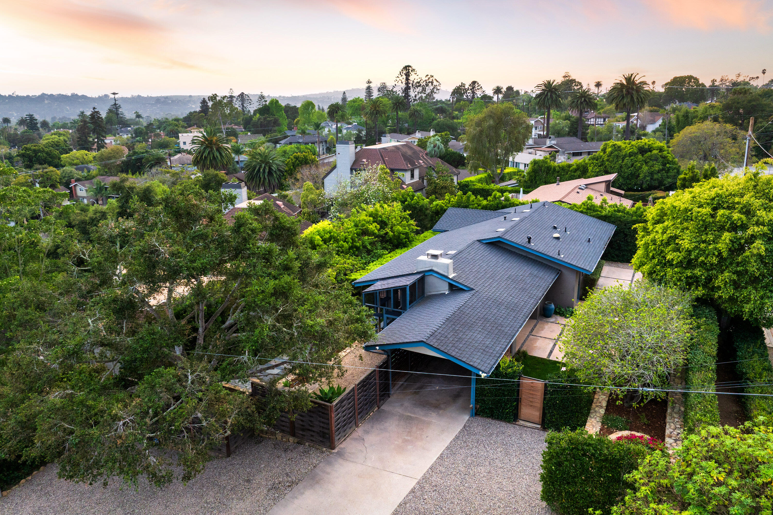 1811 Prospect Avenue