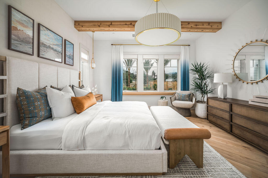 Santa Barbara, California 93013, United States, 3 Bedrooms Bedrooms, ,4 BathroomsBathrooms,Residential,Active,155629