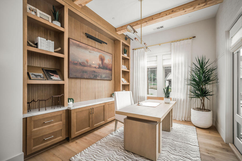 Santa Barbara, California 93013, United States, 3 Bedrooms Bedrooms, ,4 BathroomsBathrooms,Residential,Active,155629