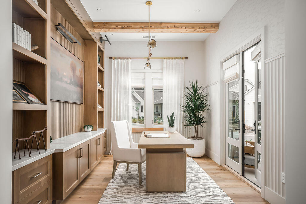 Santa Barbara, California 93013, United States, 3 Bedrooms Bedrooms, ,4 BathroomsBathrooms,Residential,Active,155629