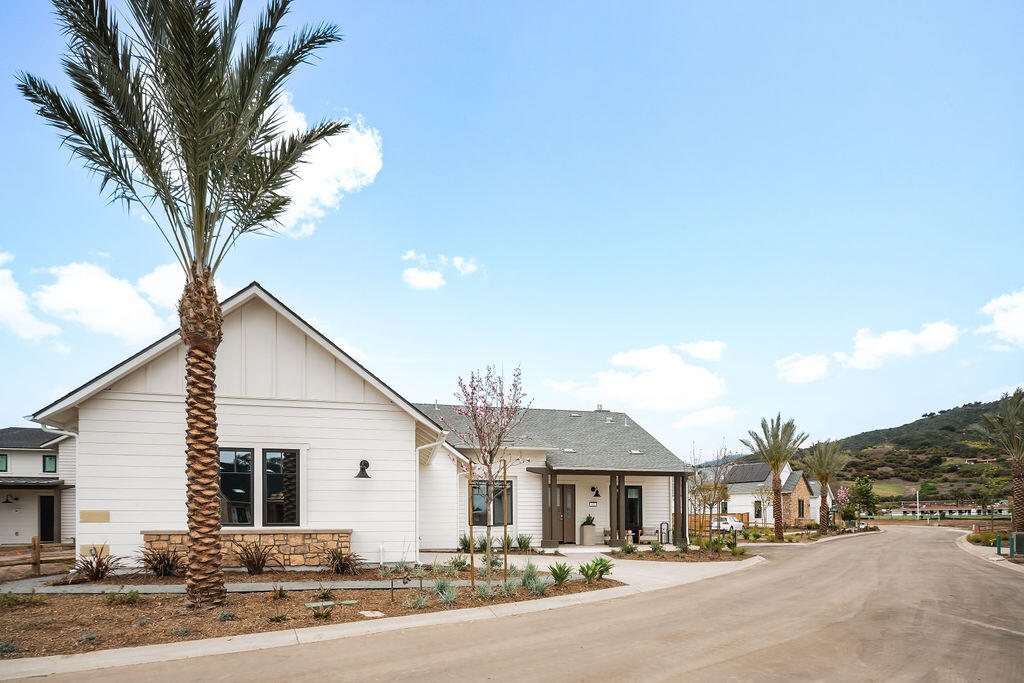 Santa Barbara, California 93013, United States, 3 Bedrooms Bedrooms, ,4 BathroomsBathrooms,Residential,Active,155629