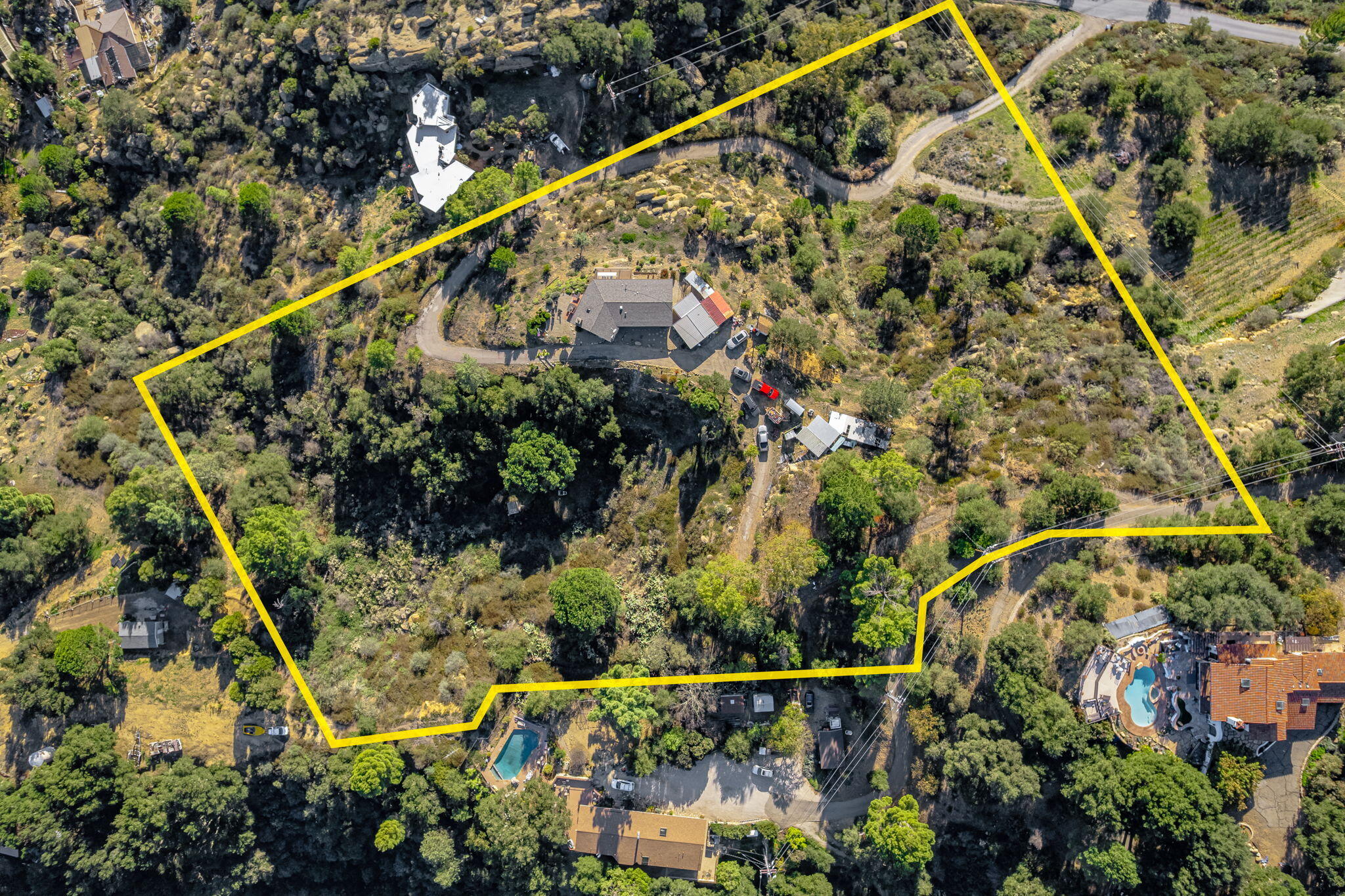 Santa Barbara, California 93105, United States, 2 Bedrooms Bedrooms, ,2 BathroomsBathrooms,Residential,Active,255200